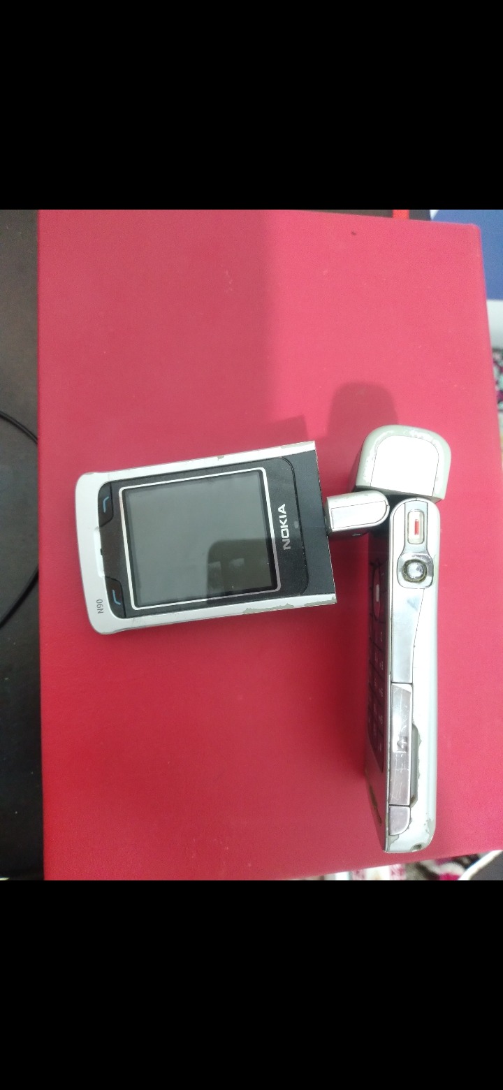 گوشی نوکیا n90