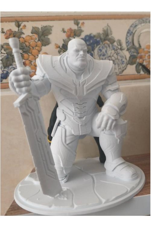 فیگور تانوس Thanos سفید