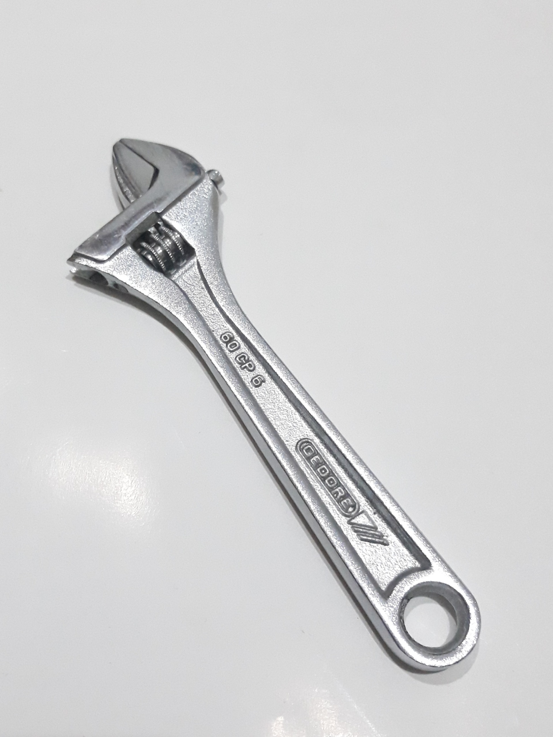 آچار فرانسه 6 اینچ گدور آلمان(ساخت آرژانتین)