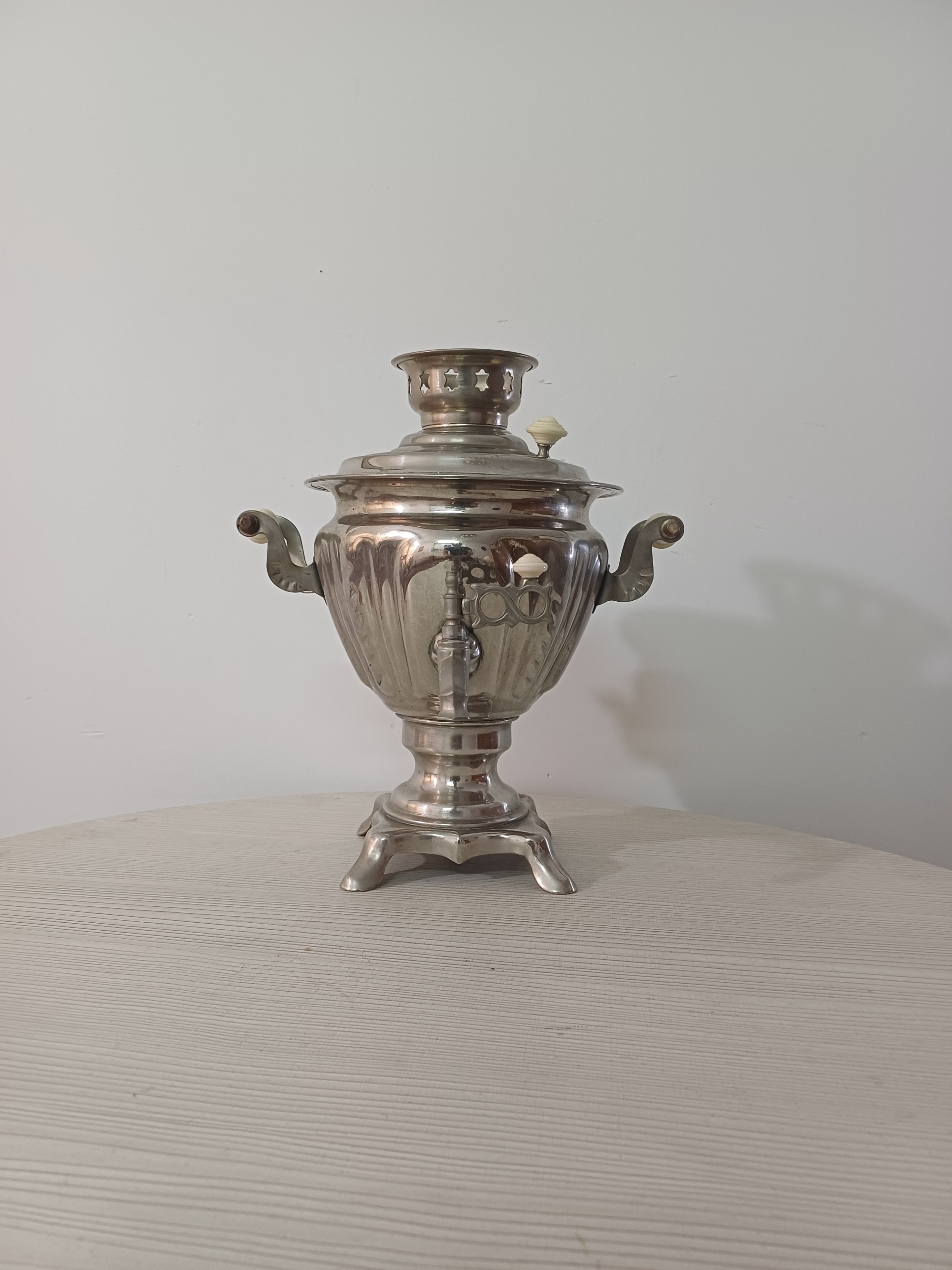 سماور برقی روسی