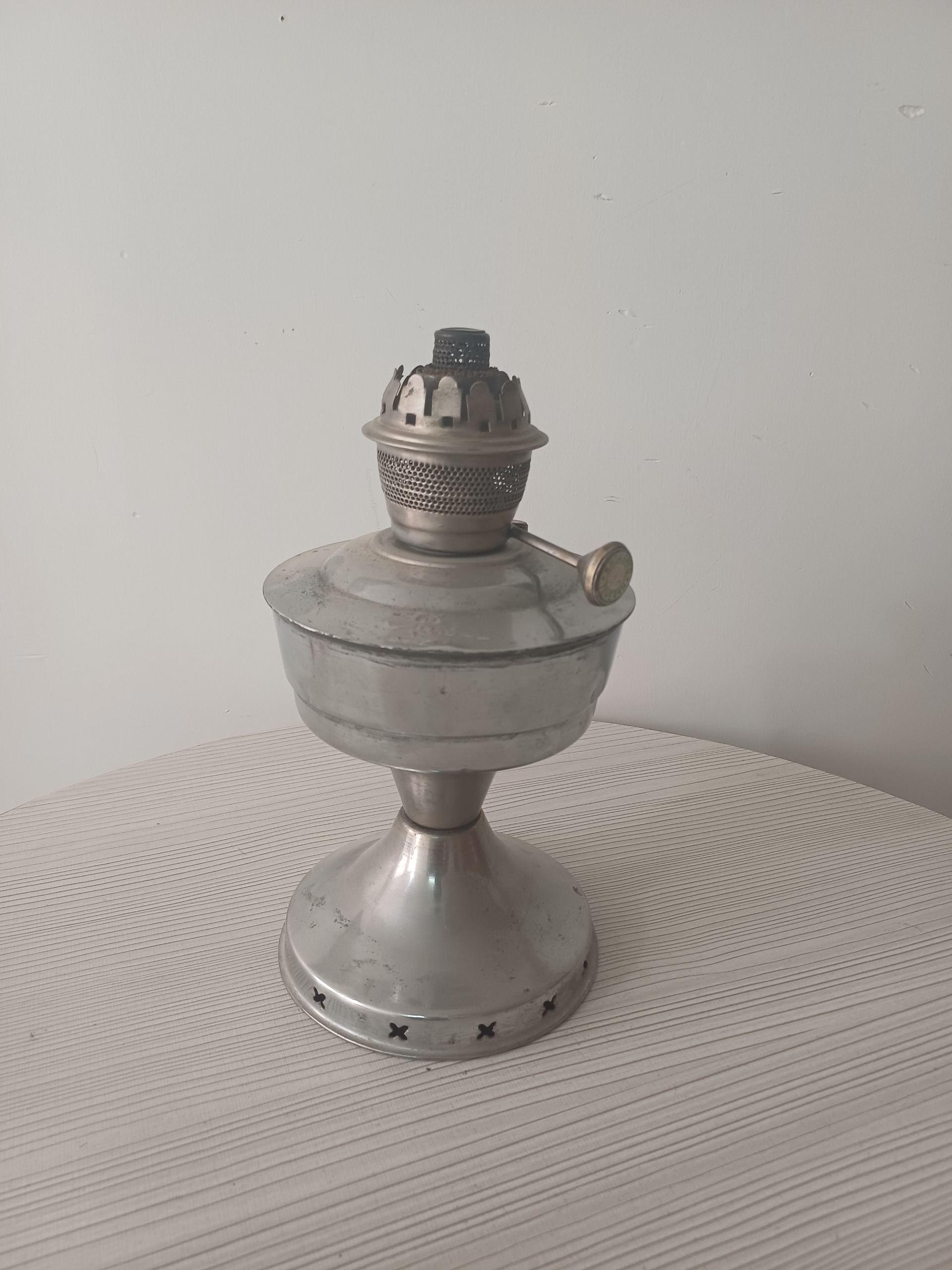 چراغ برنجی مارک خورشید