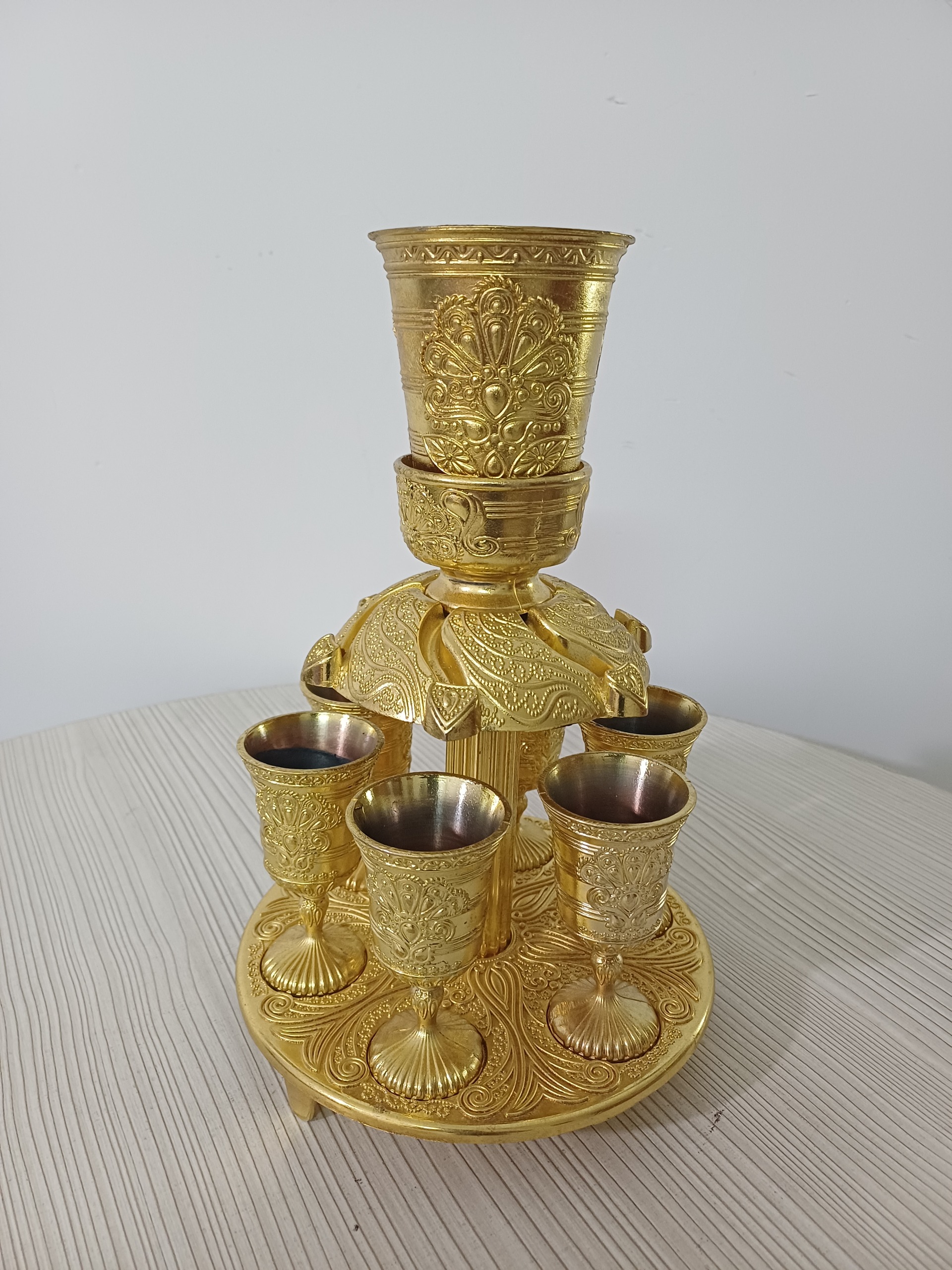 سرویس پذیرایی 6کاپ طلایی