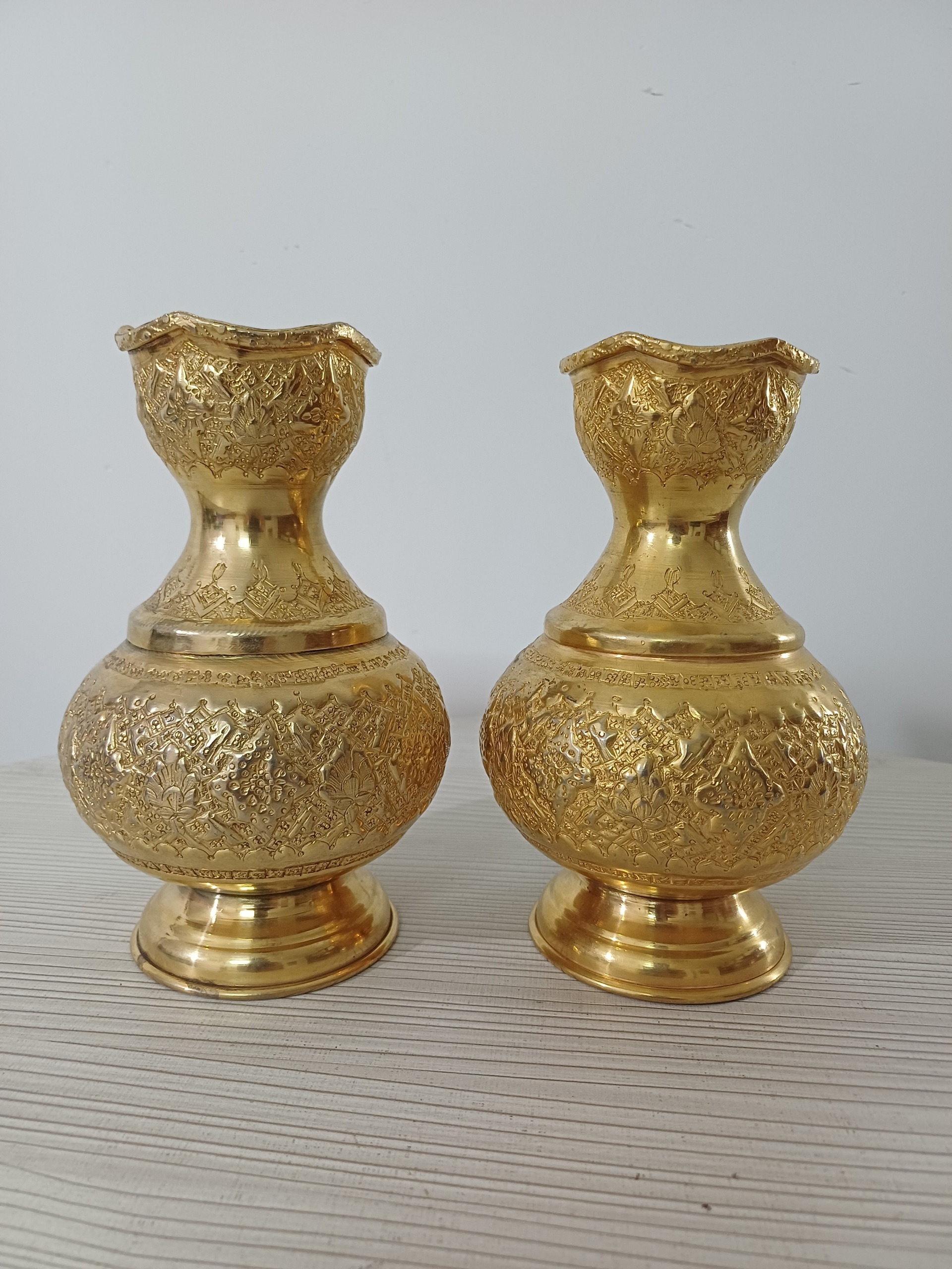 یک جفت گلدان برنجی قلم کهنه پهلوی