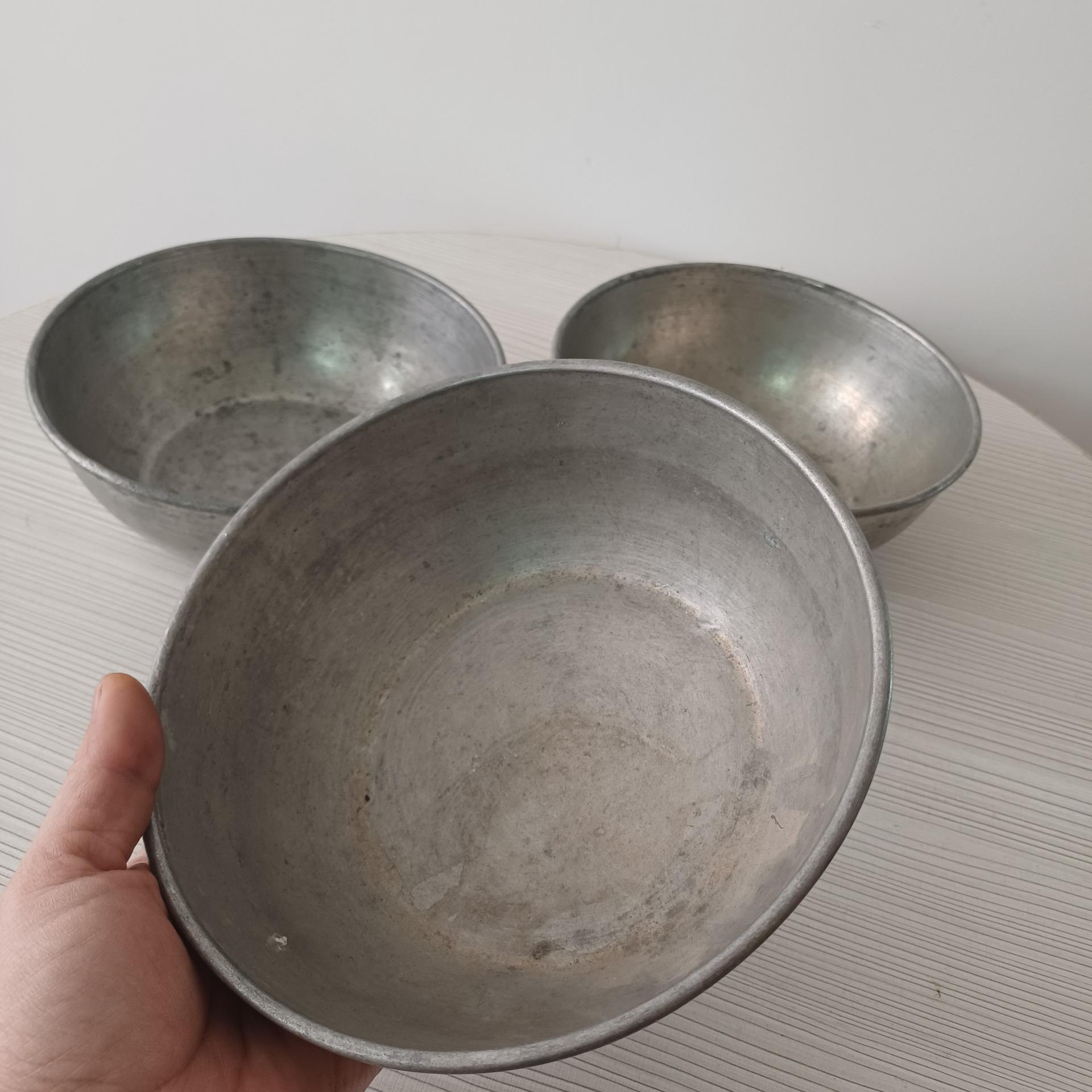 3عدد کاسه مسی بسیار سنگین وسلامت