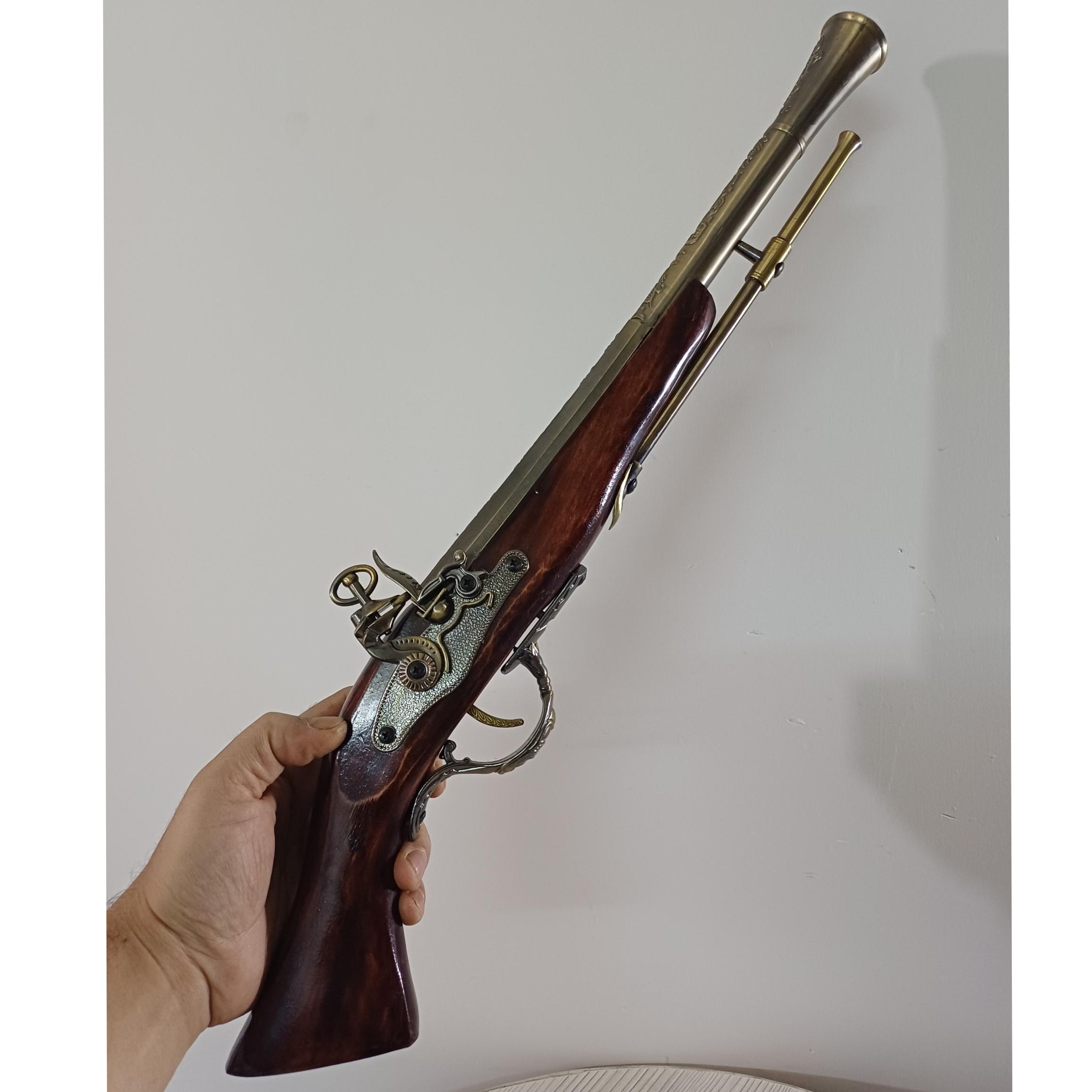 تپانچه 52سانتی ماکت