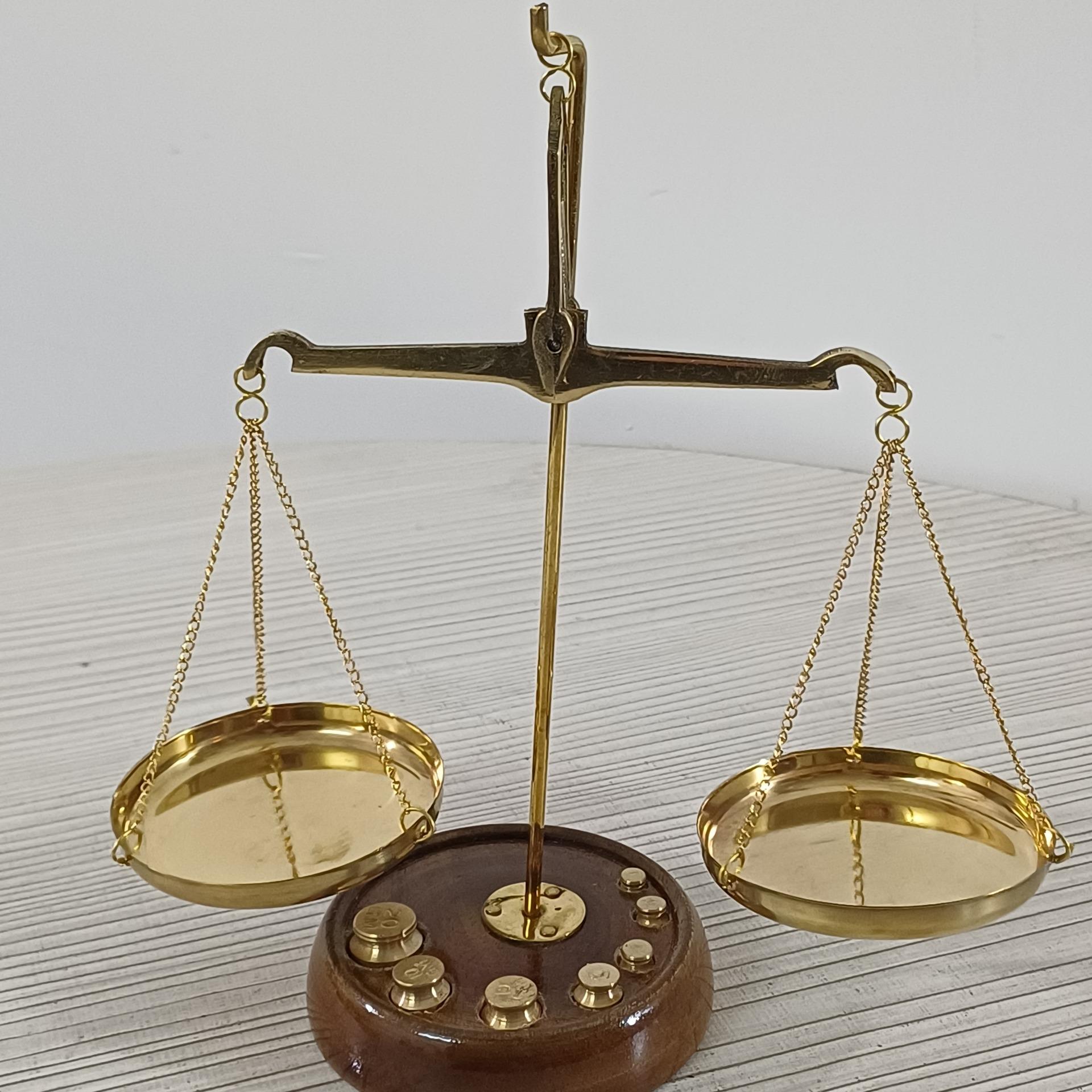 ترازو عدالت 20گرمی