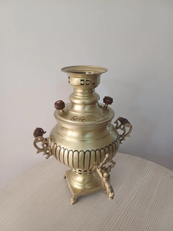 سماور برنجی 3لیتری آنتیک شده