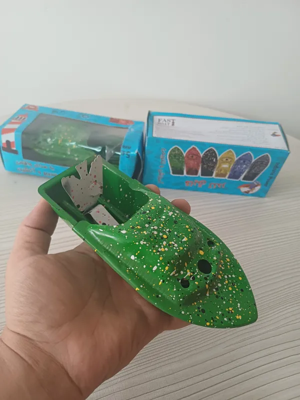 قایق نوستالوژی یادآور دهه60
