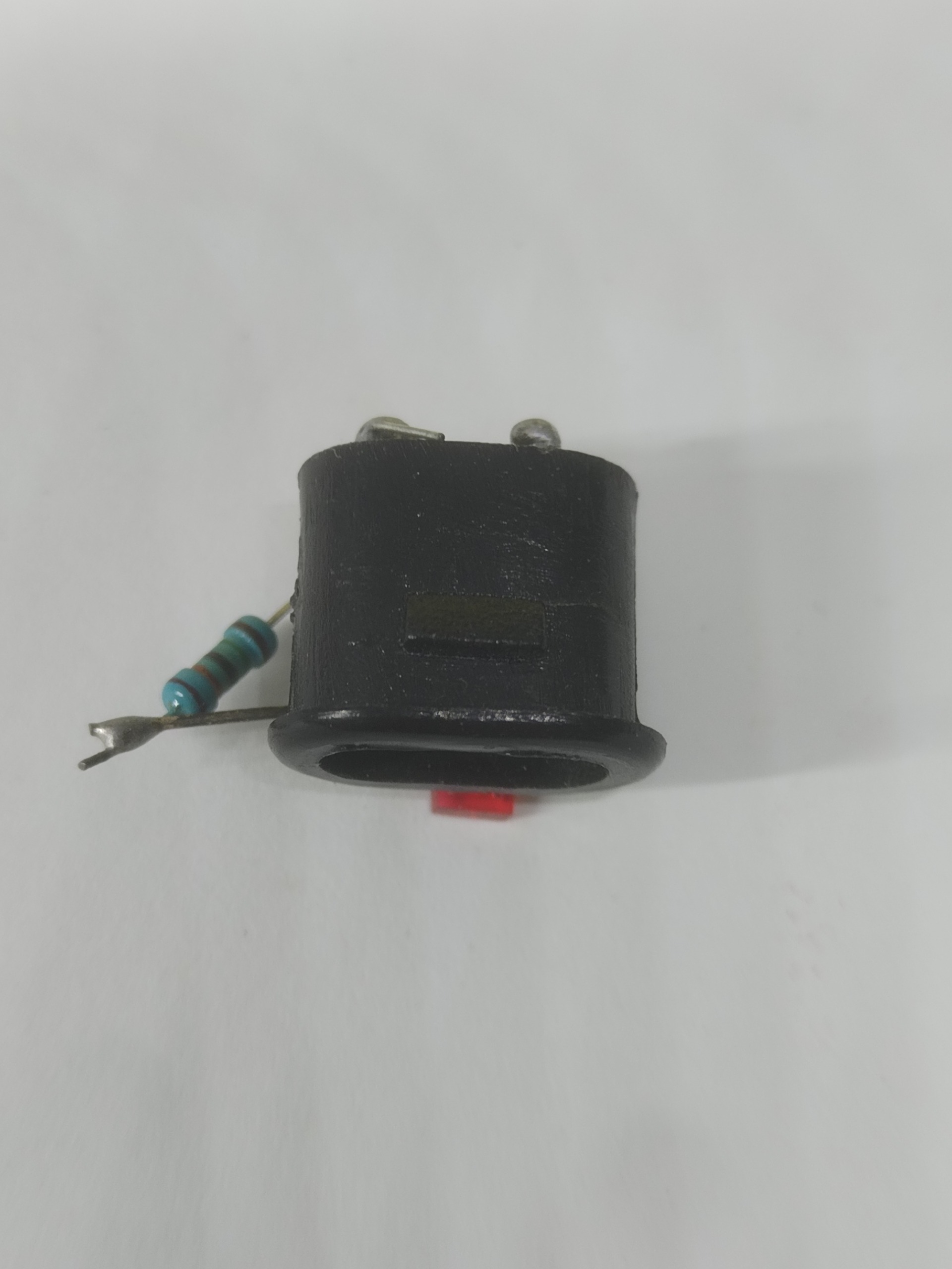 سوکت شارژر ریش تراش