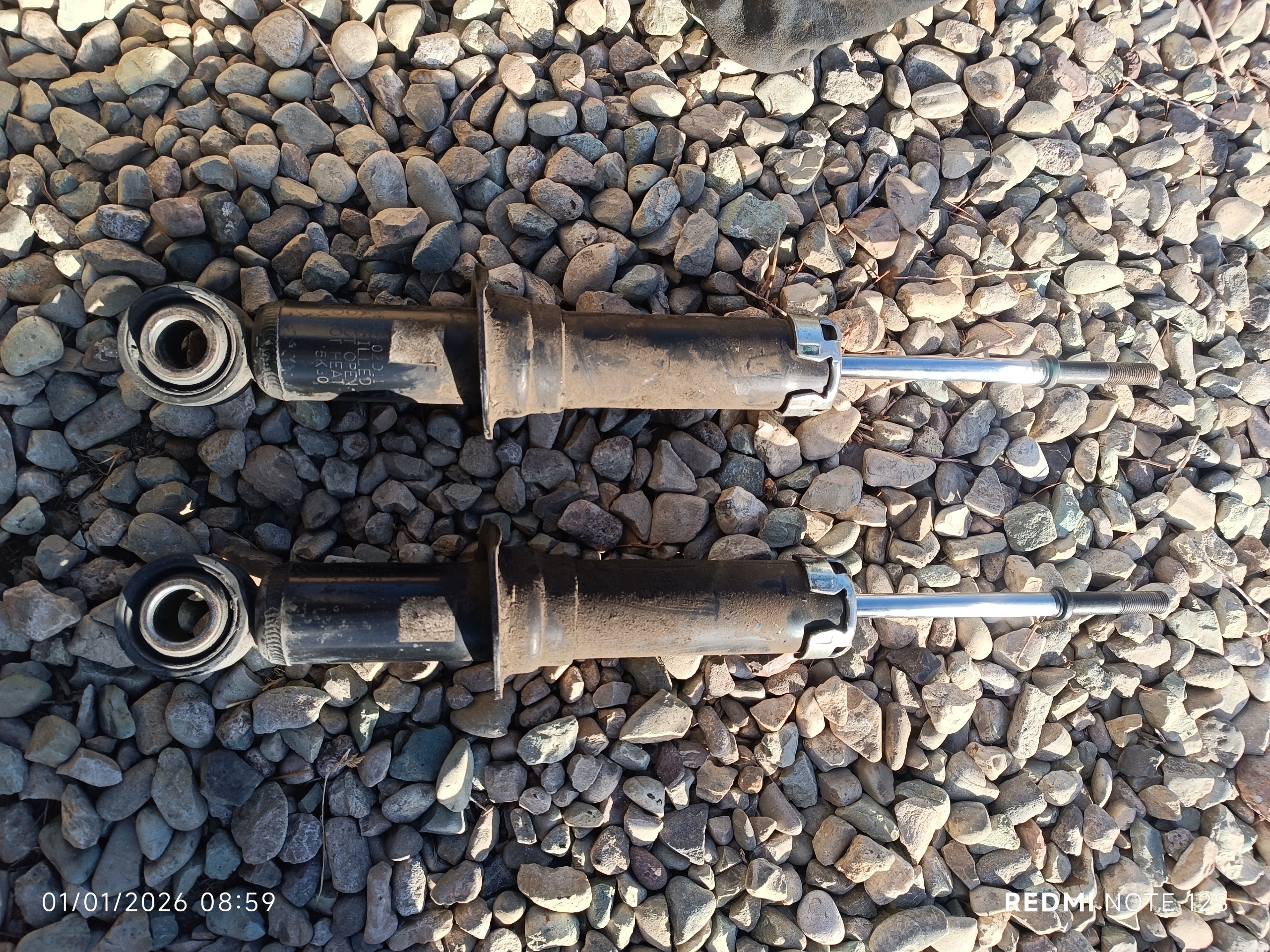 کمک فنر عقب کرولا 2008 الی 2016