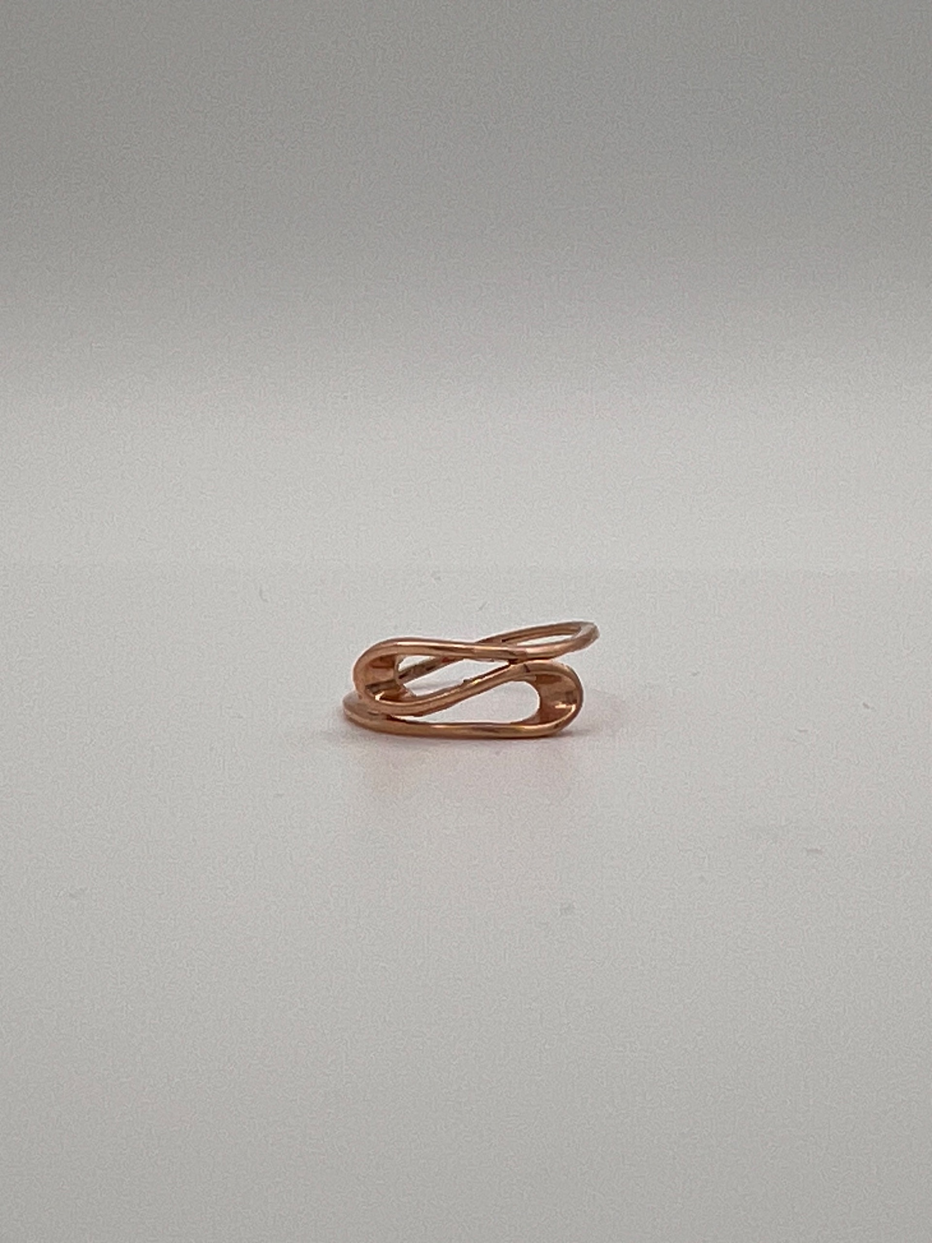 انگشتر طلای زنانه طرح بی نهایت