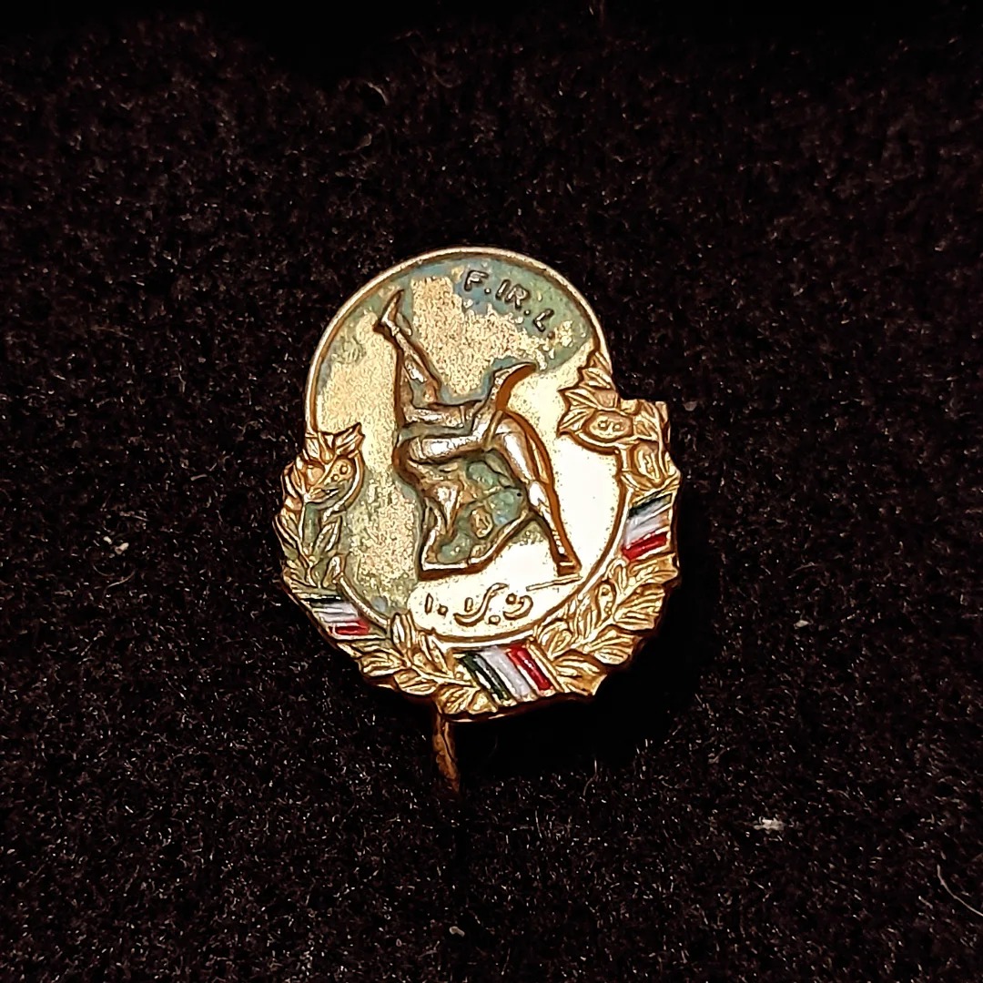 بج سینه کمیاب فدراسیون کشتی ایران/پهلوی