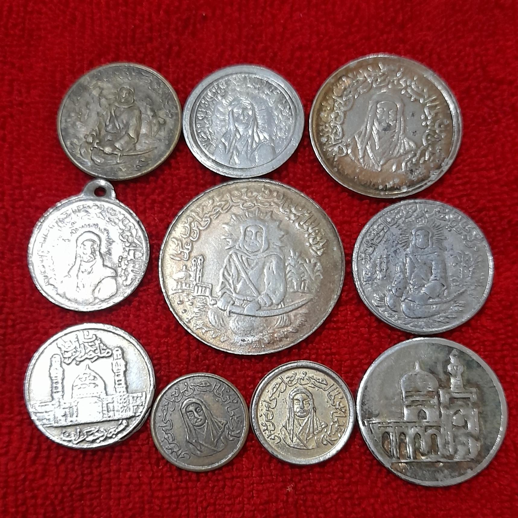 مدال و شمایل مذهبی با هم 1200 ت