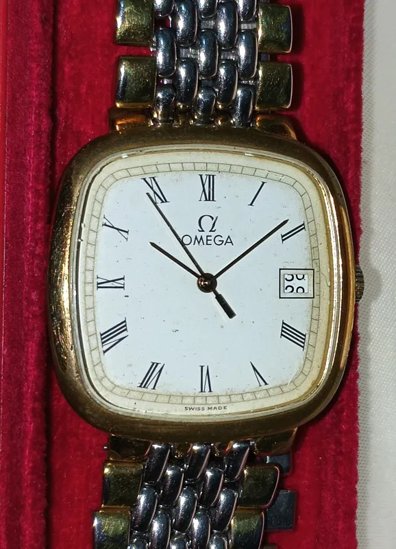 ساعت وینتیج و زیبای متوسط امگا OMEGA مدل Deville