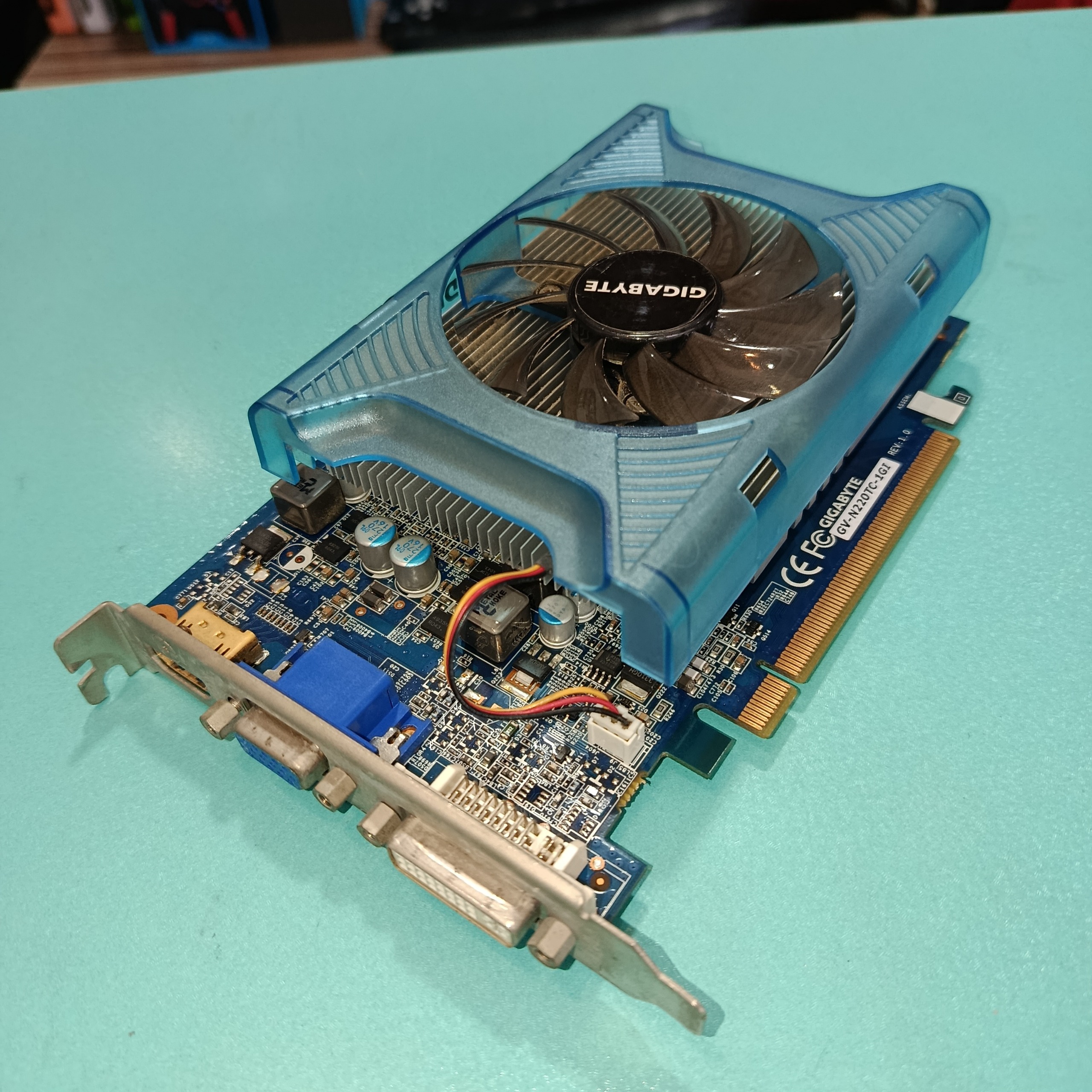 کارت گرافیکGIGABYTE GT220 1GB
