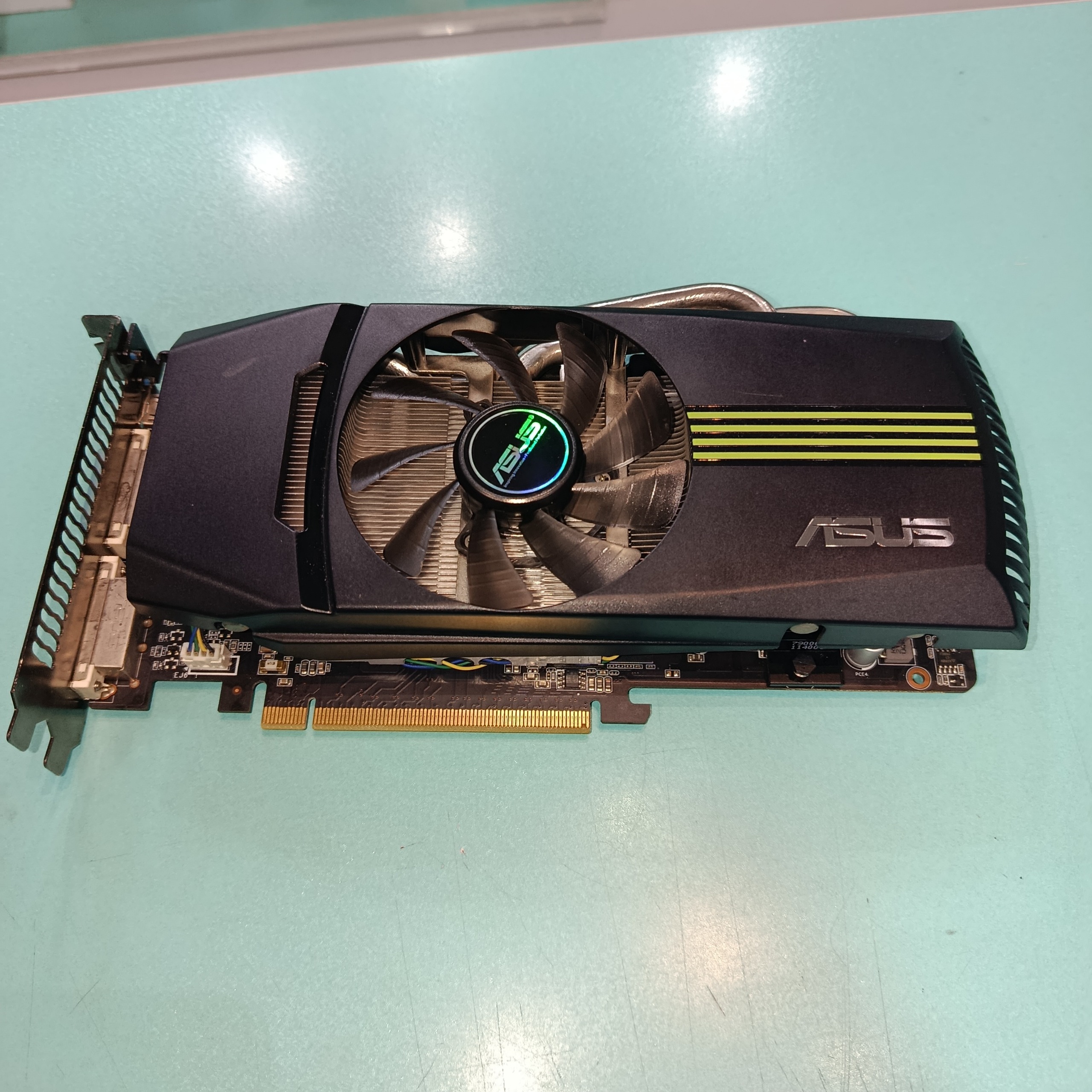 کارت گرافیک ASUS GTX 650 ti
