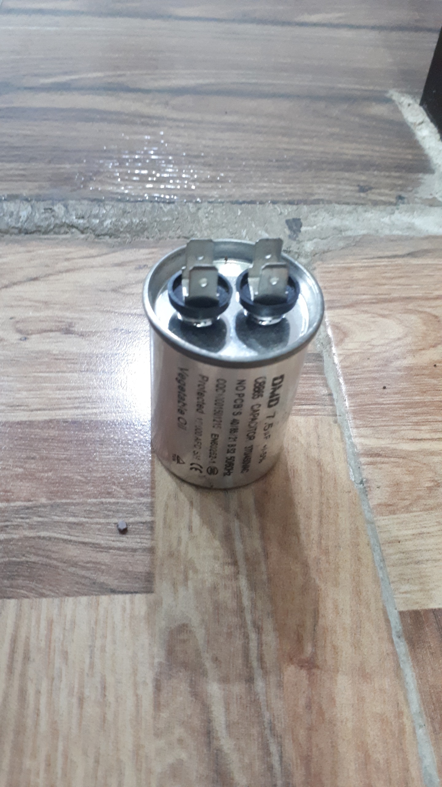 2عدد خازن کولر گازی