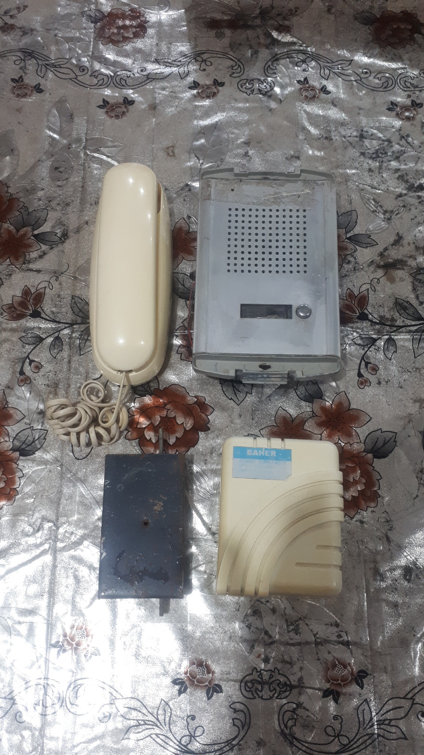 آیفون صوتی تابا