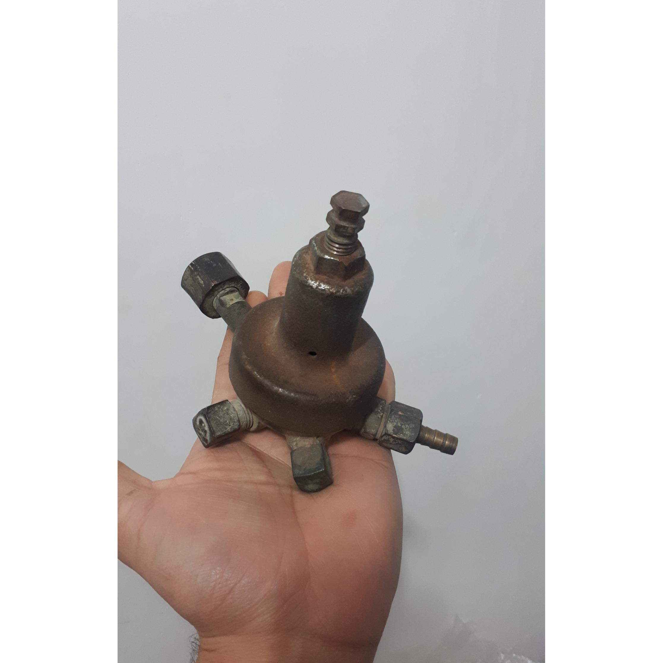 مانومتر اکسیژن کار کرده