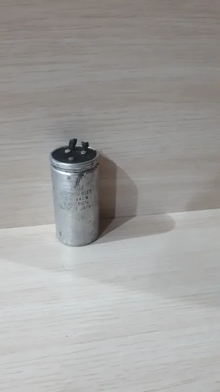 خازن پنج میکرو ژاپنی