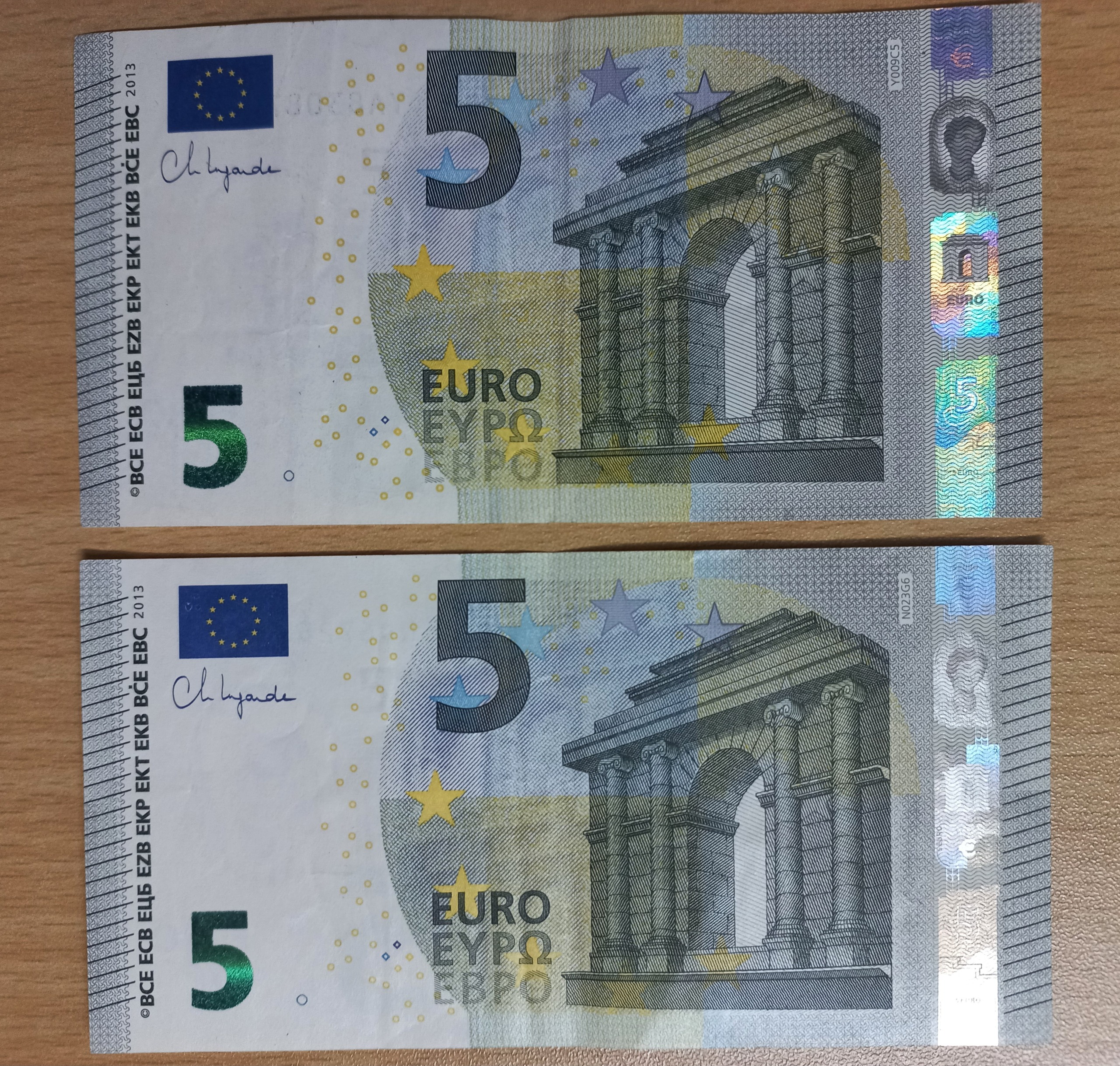 جفت اسکناس 5 یورو