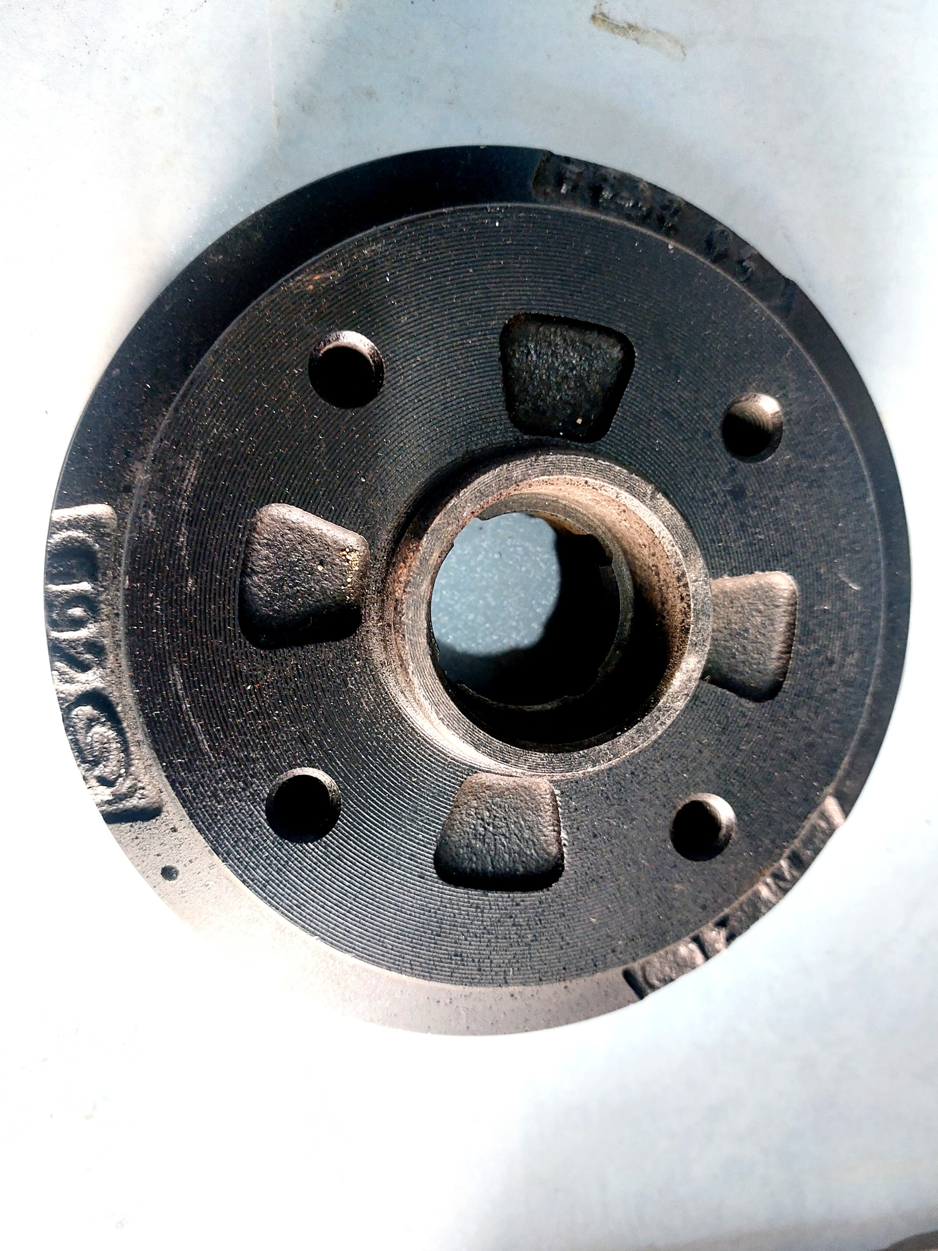 کاسه چرخ پراید