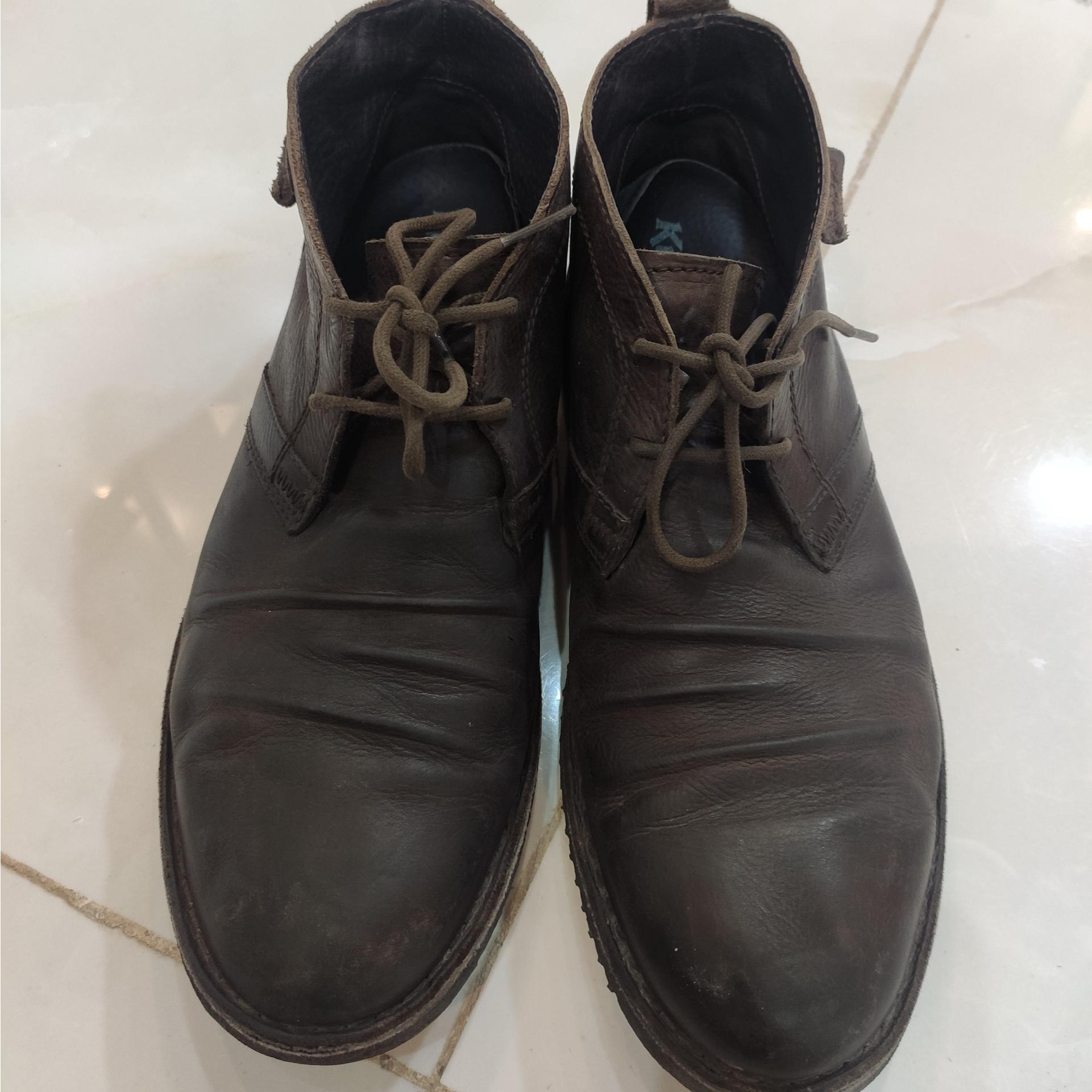 کفش چرم طبیعی kickers