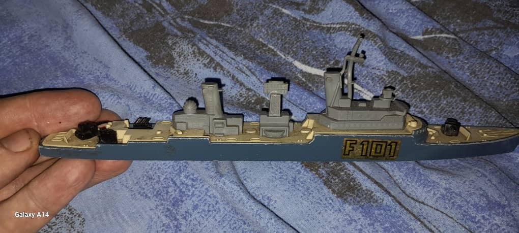 ناو جنگی تمام فلزی انگلیسی 50ساله