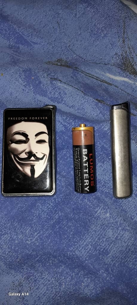 چهار عدد فندک