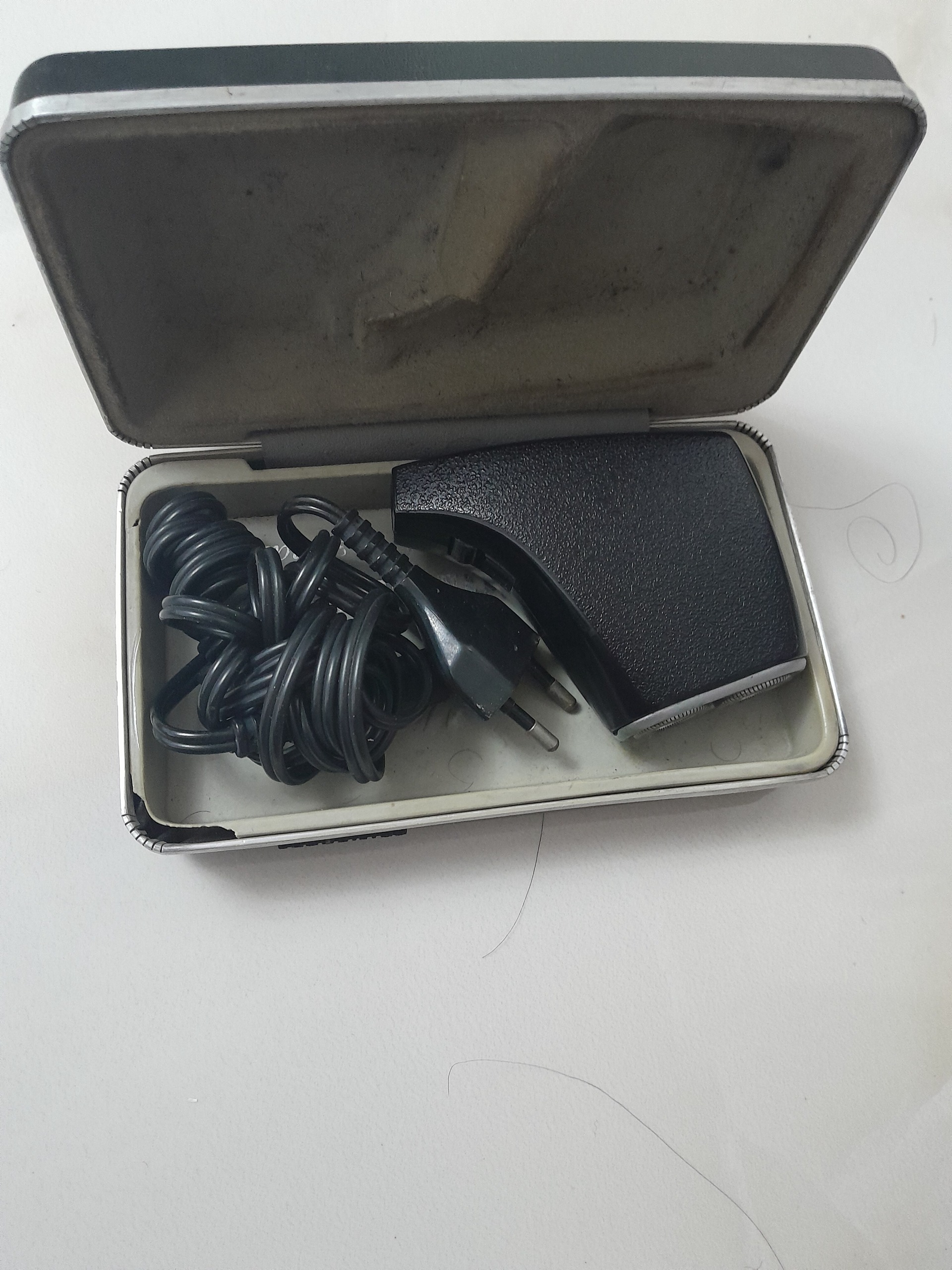 ماشین اصلاح دو تیغ