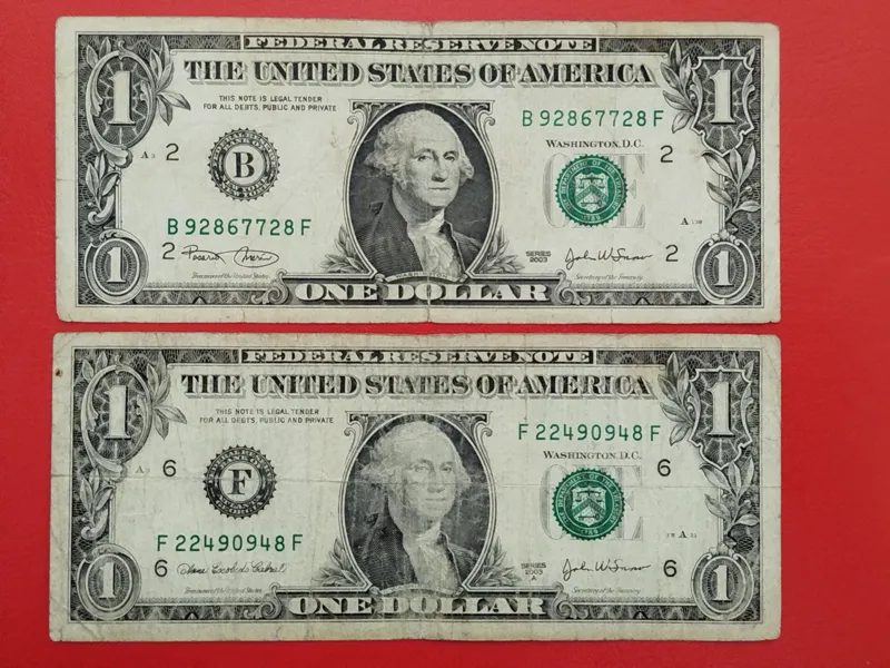 دو عدد یک دلاری تاریخ 2003