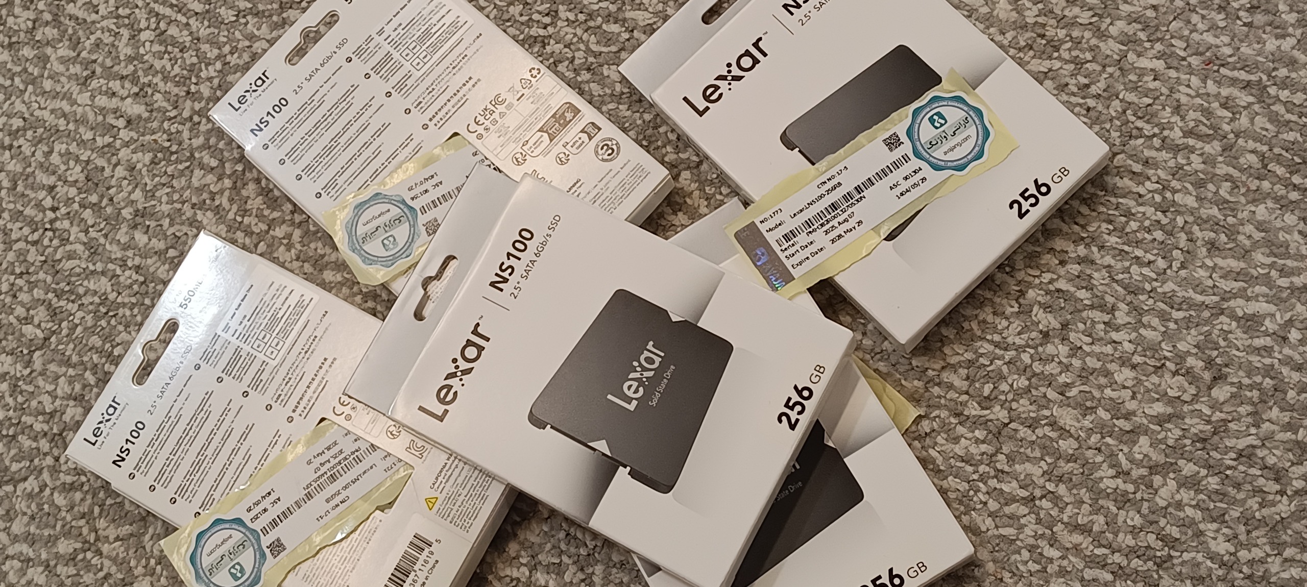 Ssd 256 گارانتی آواژنگ