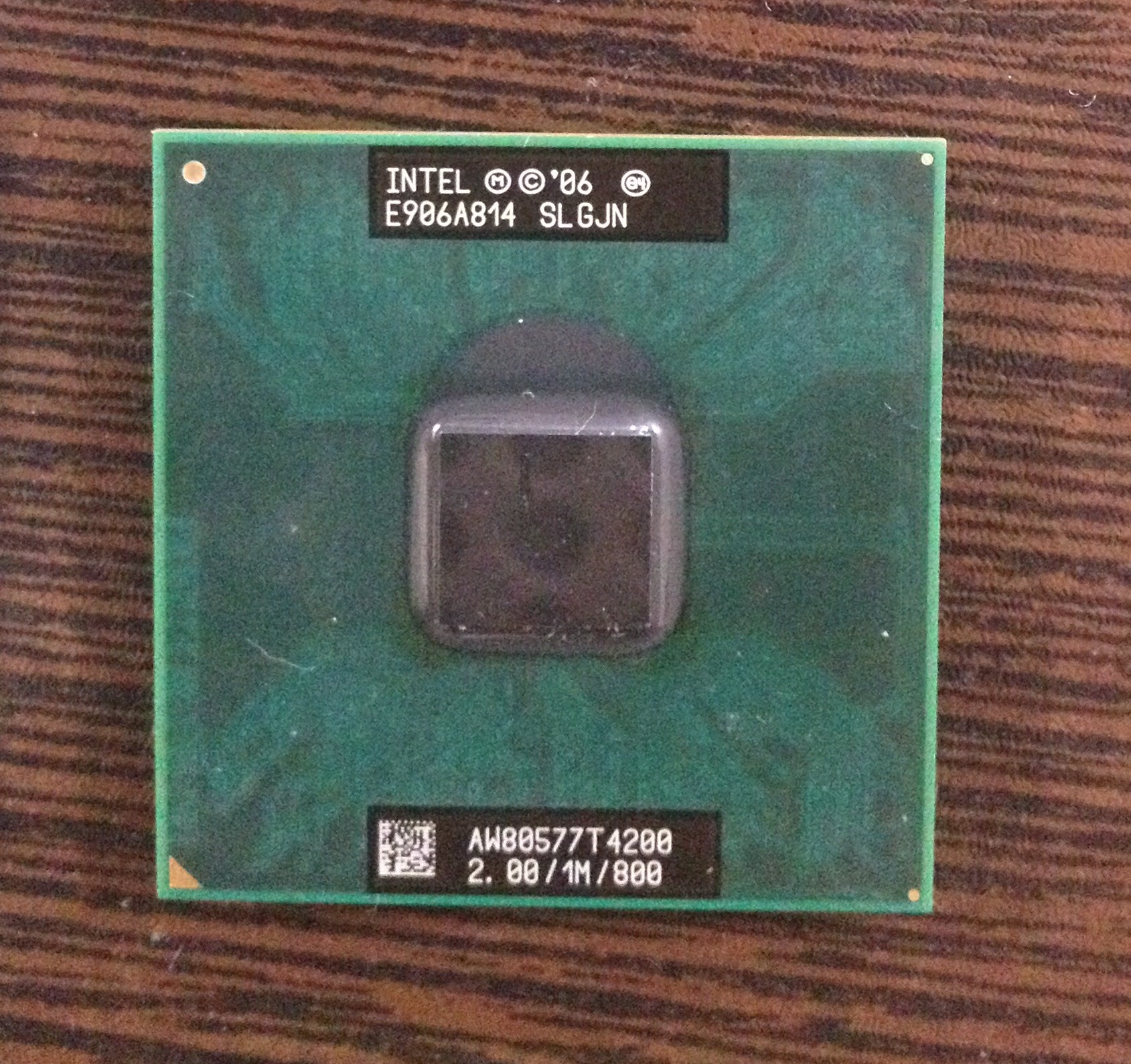 سی پی یو لپ تاپ Intel Pentium T4200 (SLGJN)