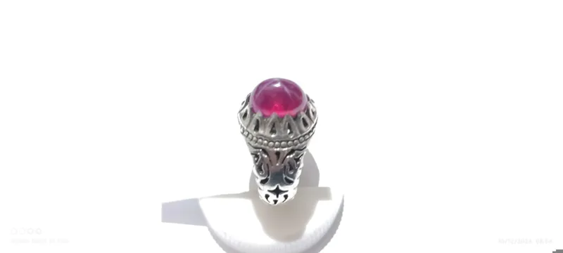 انگشتر یاقوت تستار سرخ