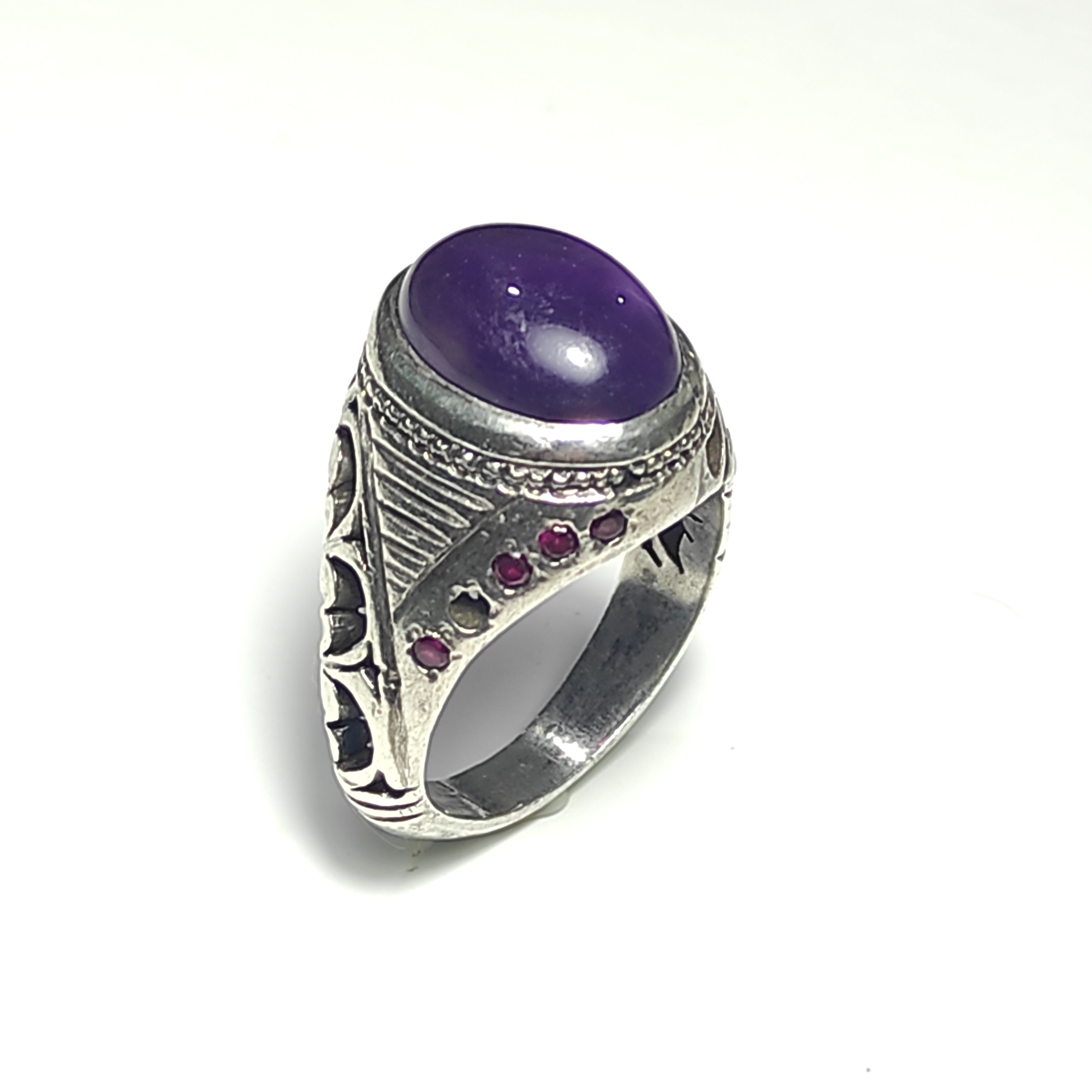 انگشتر امیتیست اصل