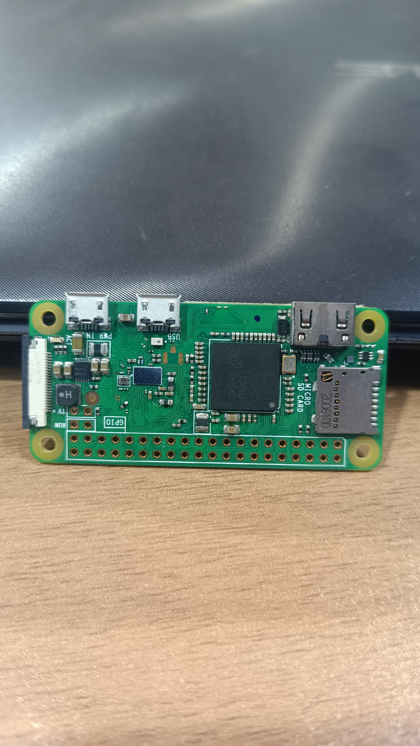 برد رزبری پای زیرو Raspberry Pi Zero W