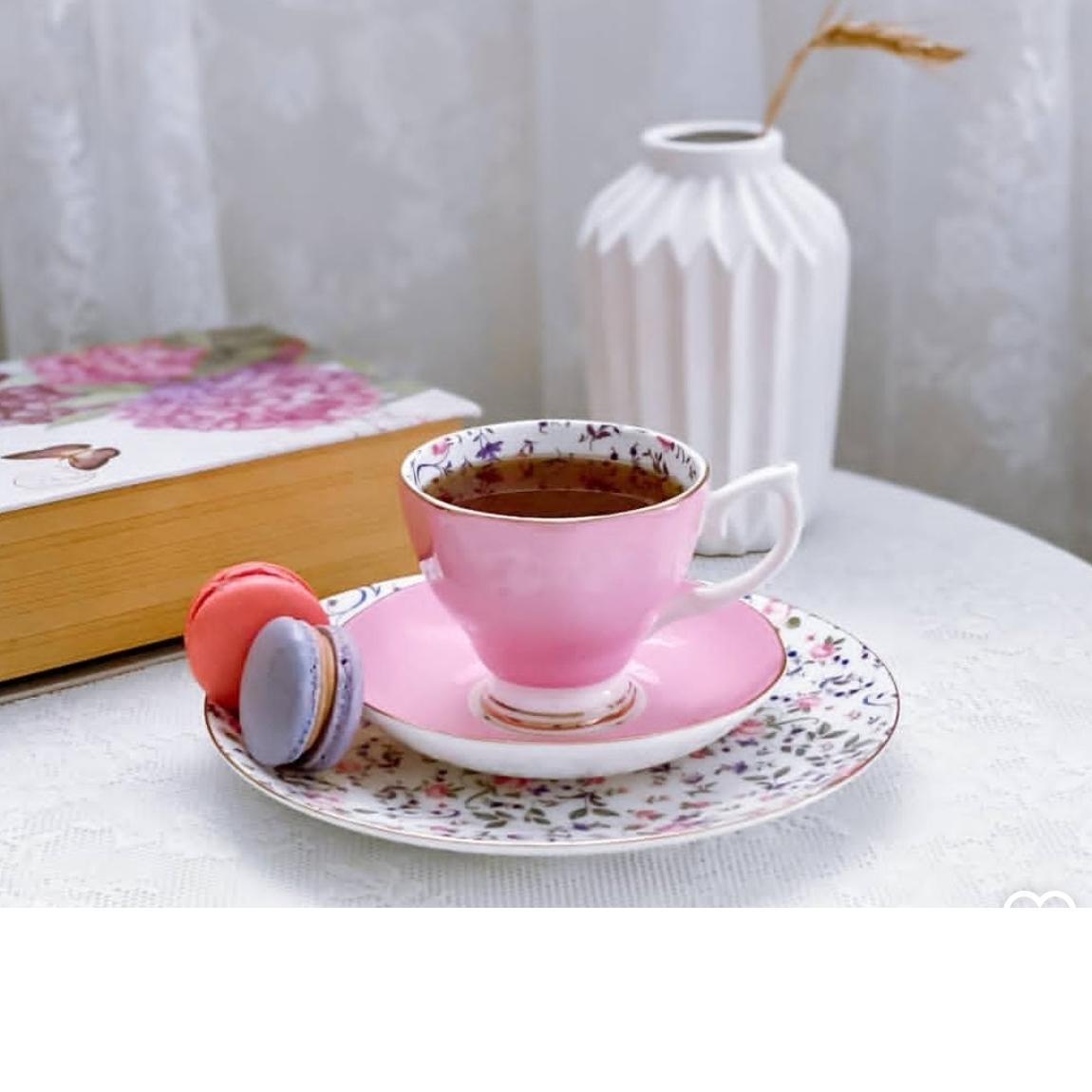 فنجان نعلبکی طرح آلبرت