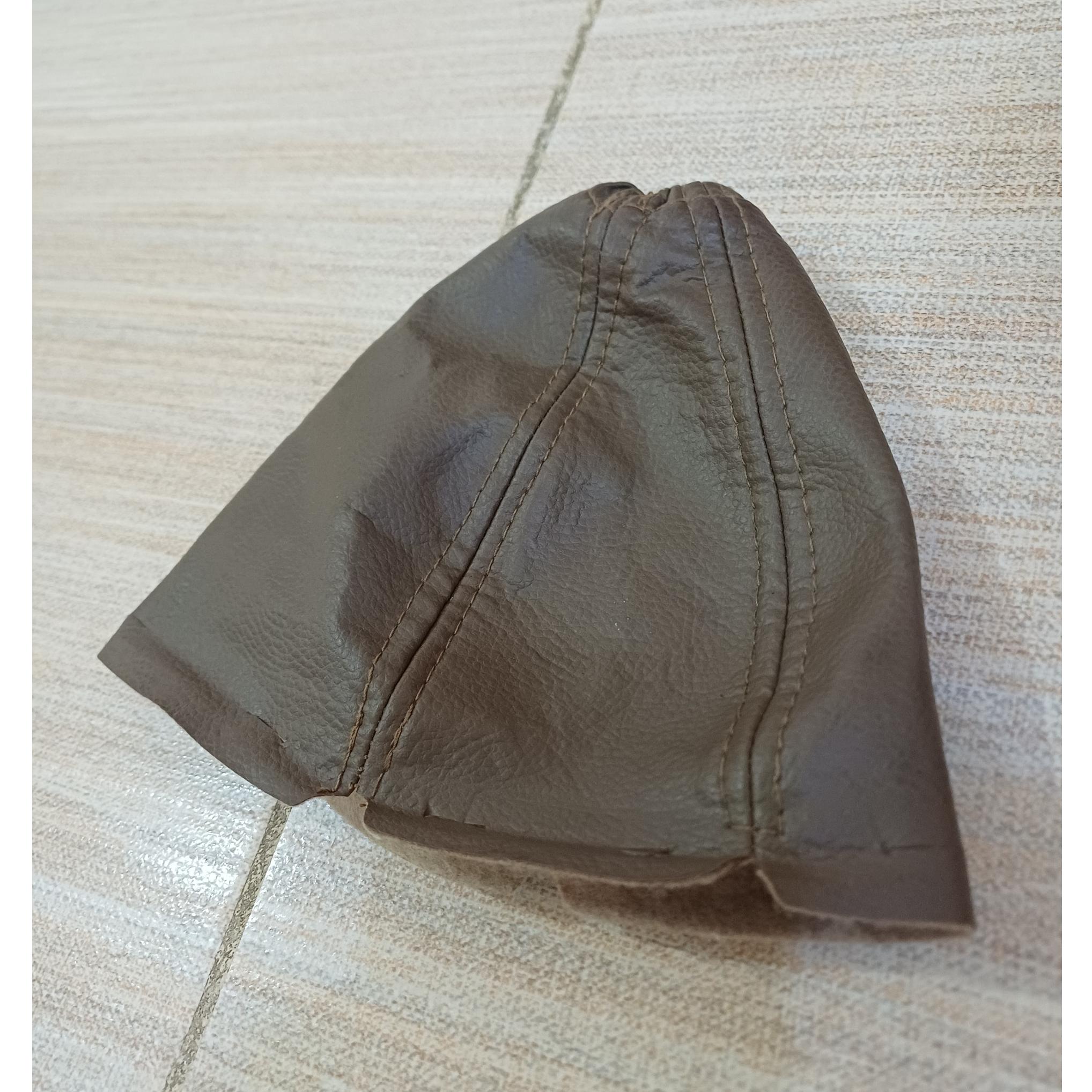 گردگیر دسته دنده پژو