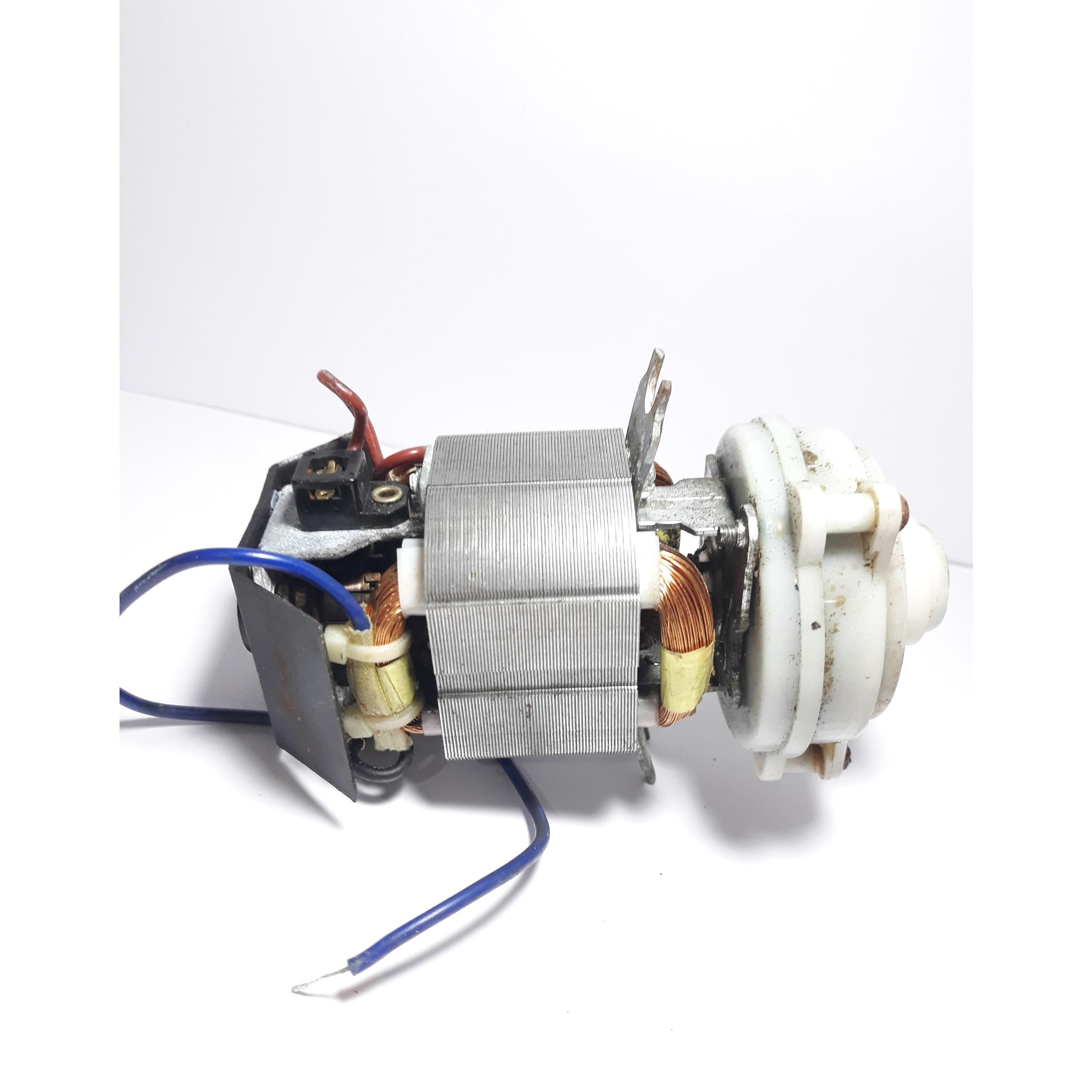 موتور مربوط به خورد کن