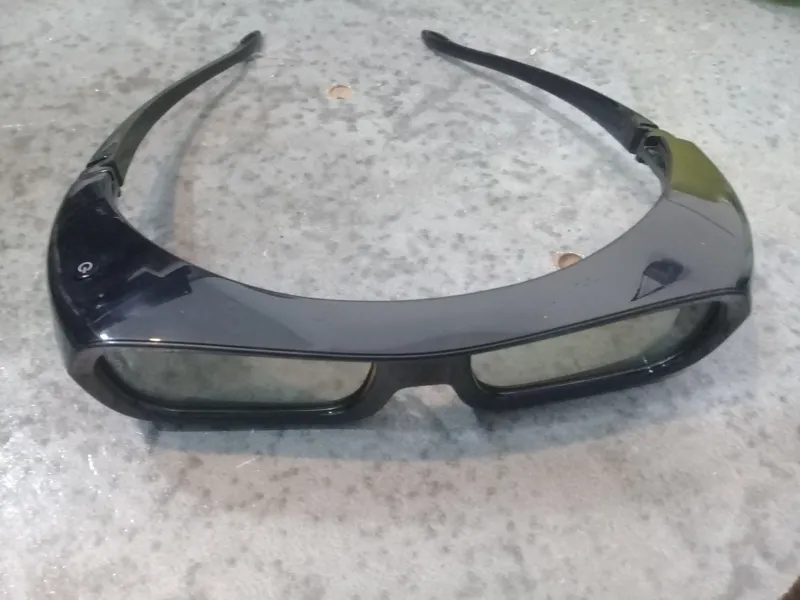 عینک تلویزیون سونی