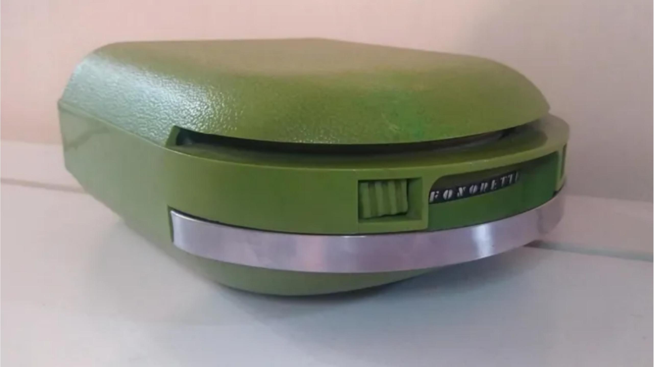 گرامافون زیبای Fonorette ساخت ایتالیا