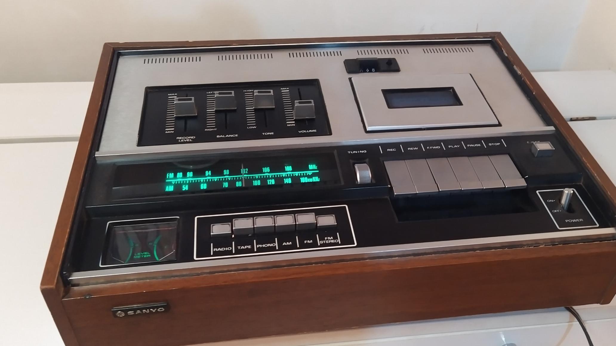 استریو سانیو ژاپن