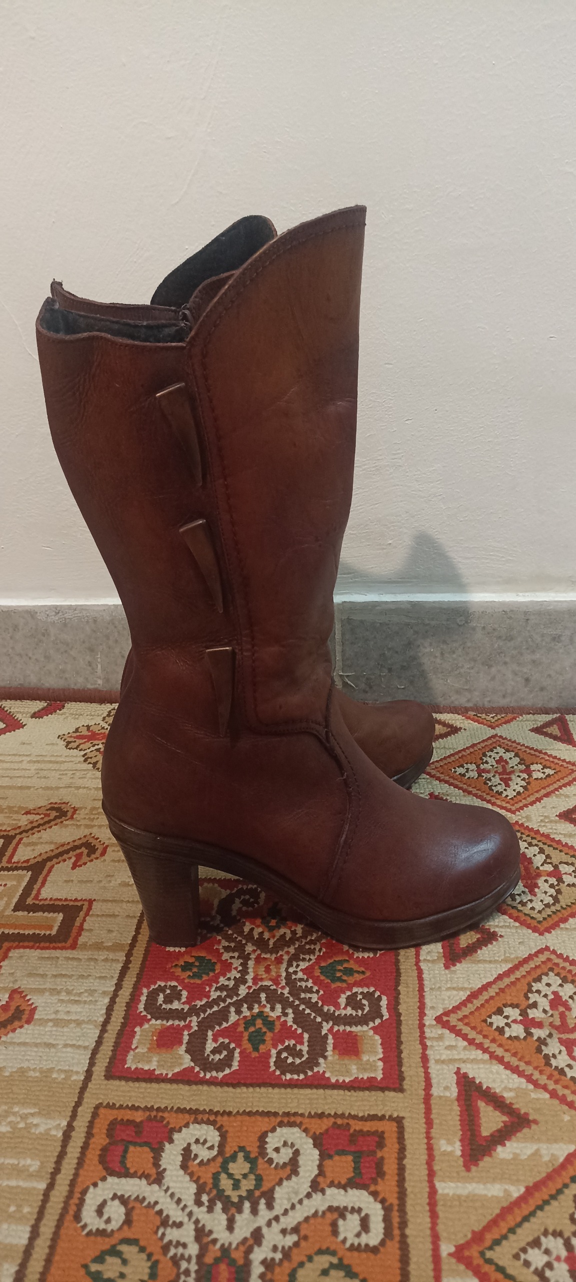 بوت چرم گاوی زنانه ساق بلند