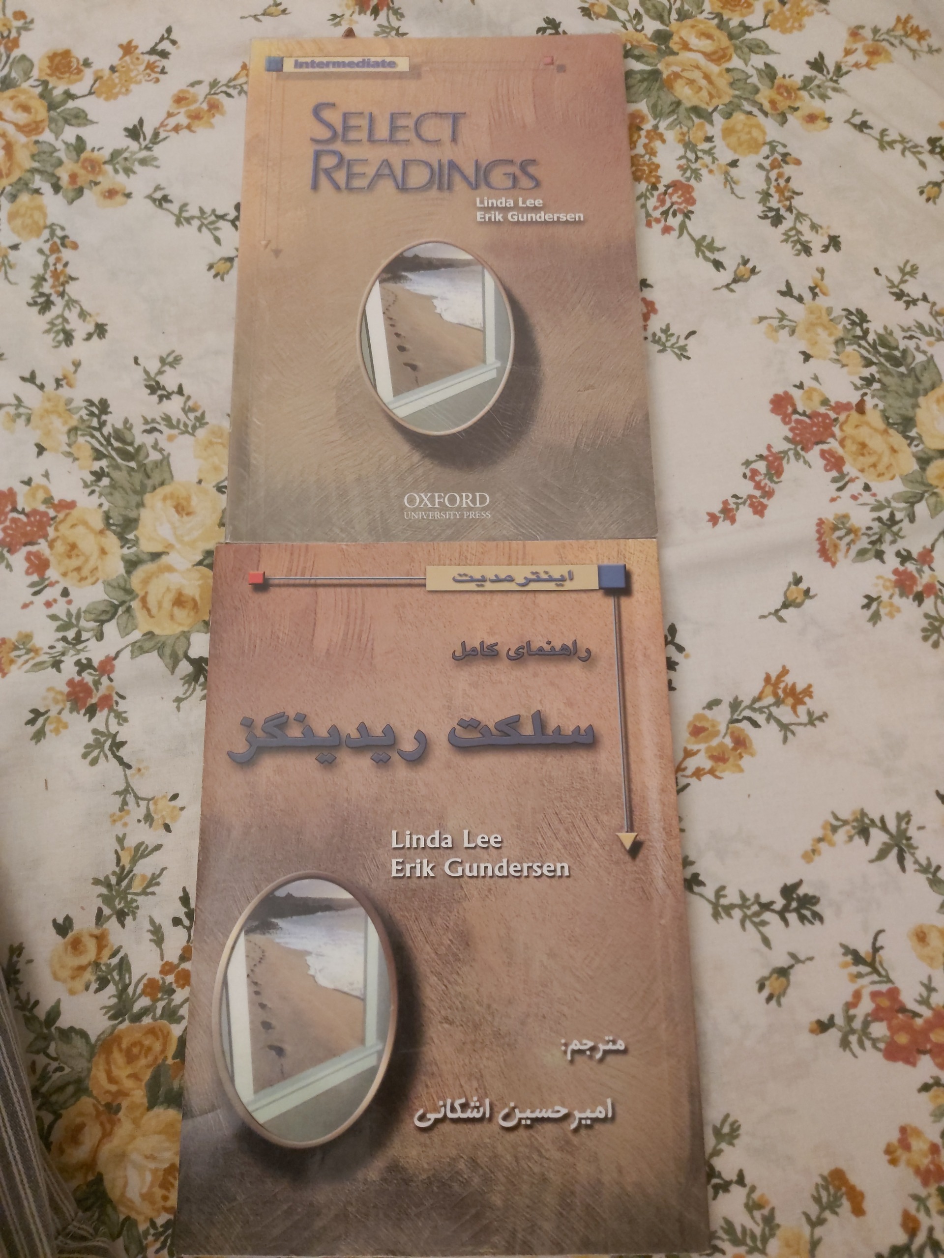 دو جلد SELECT READINGS INTERMEDIATE کارکرده سالم