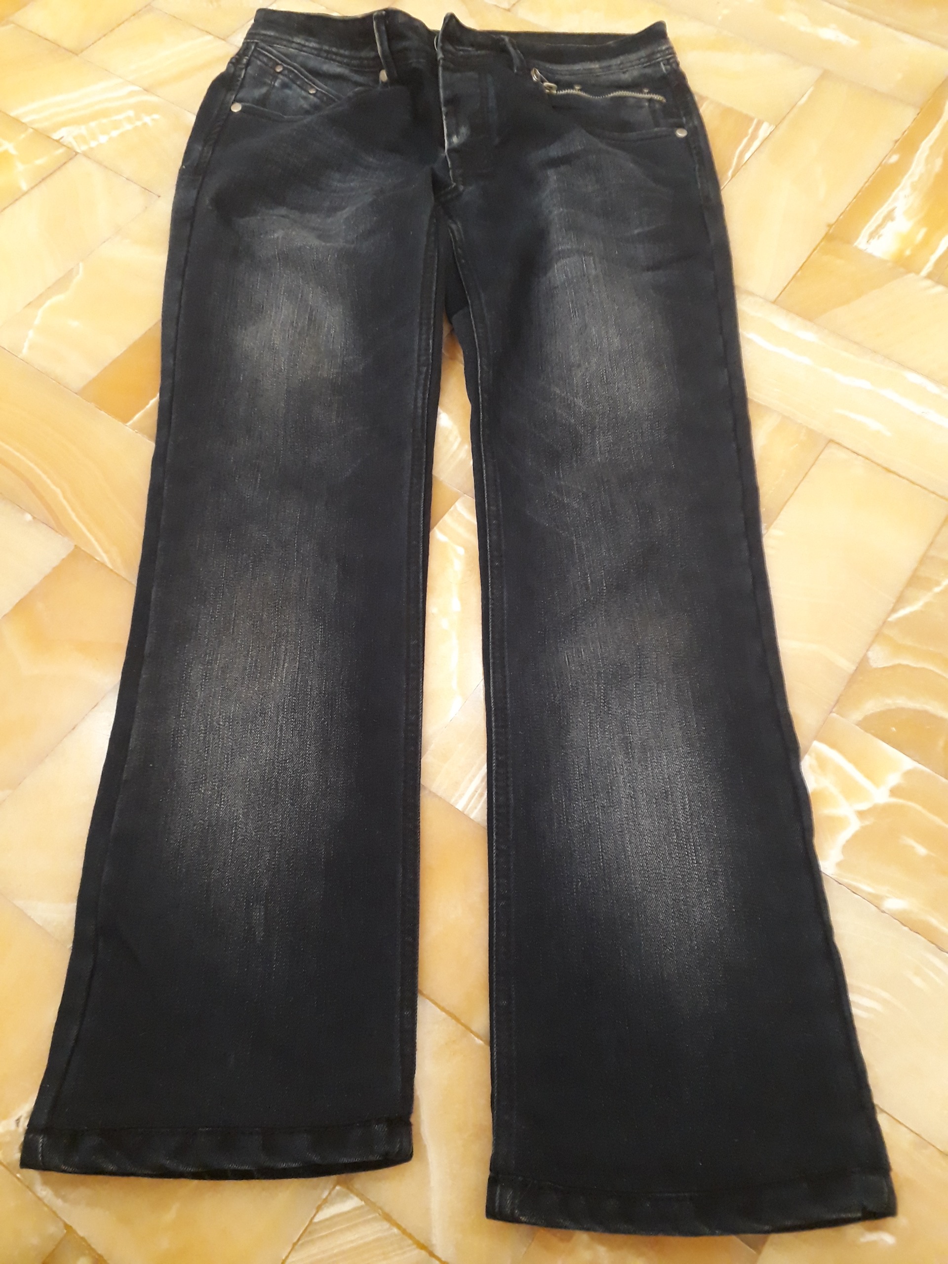 شلوار جین زنانه دی اند جی سایز 34 سالم تمییز