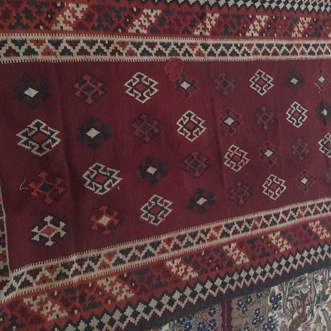 گلیم دست بافت قدیمی