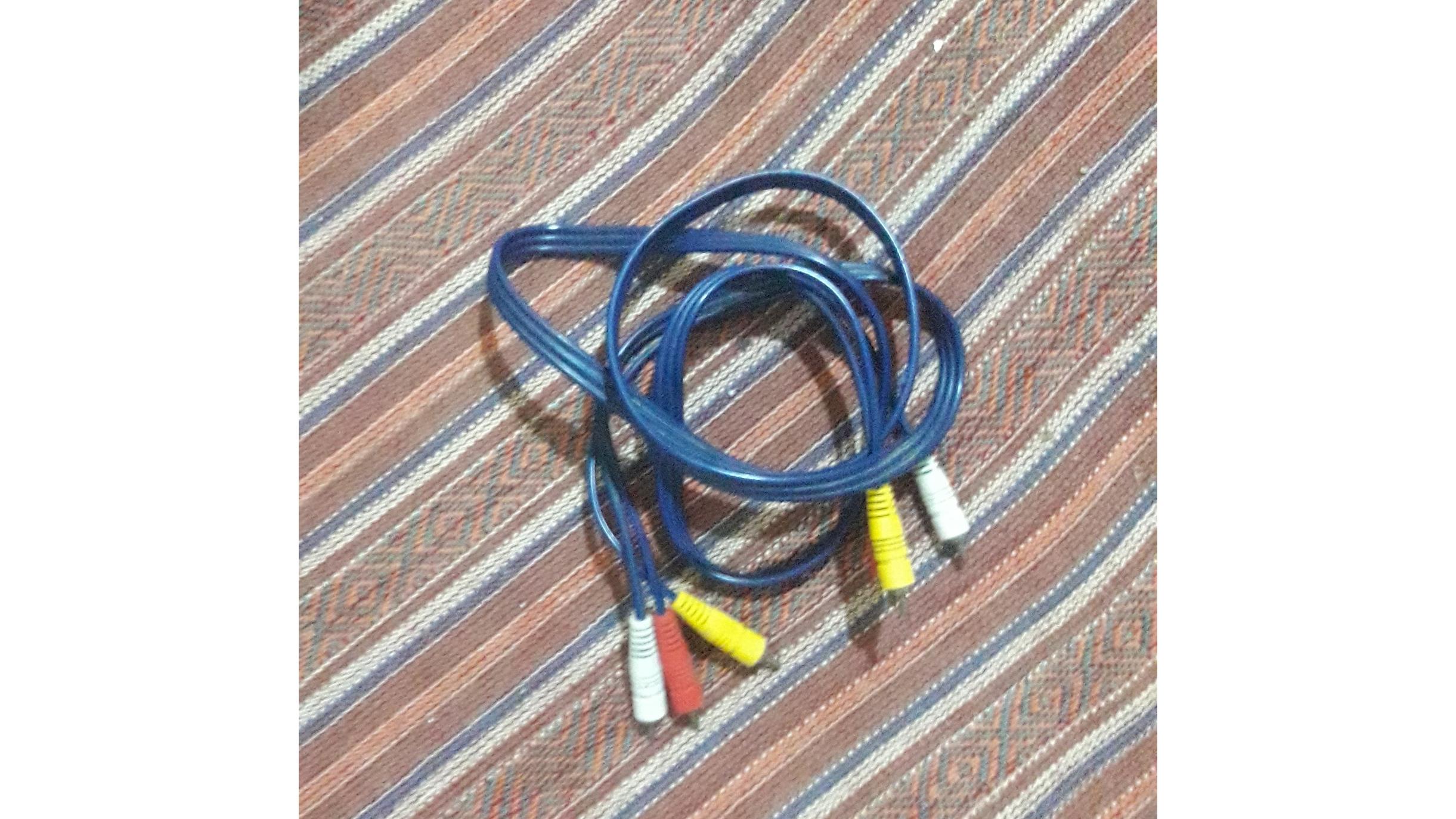 سه فیشه تلوزیون