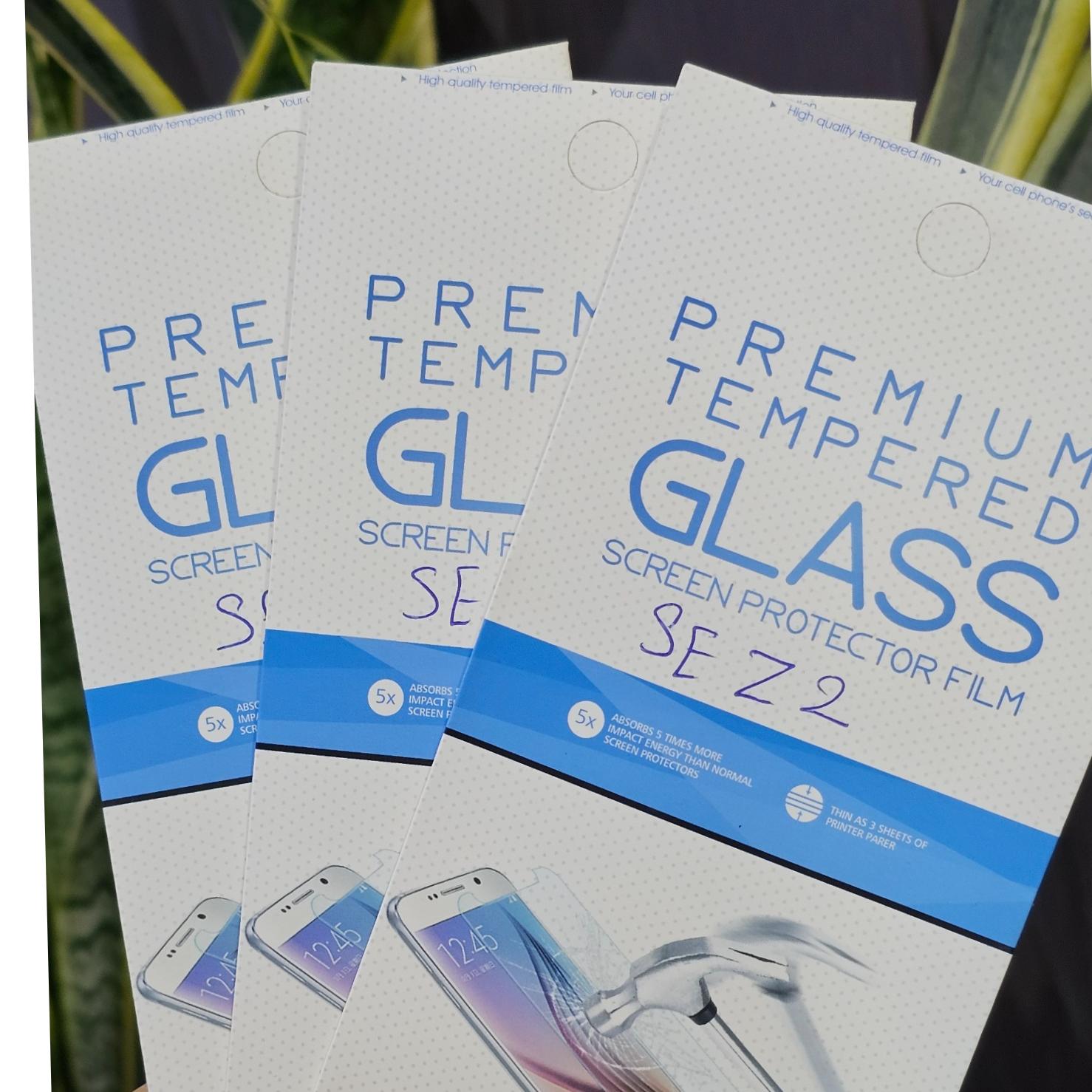 پک 3 تایی گلس ضد ضربه سونی Z2