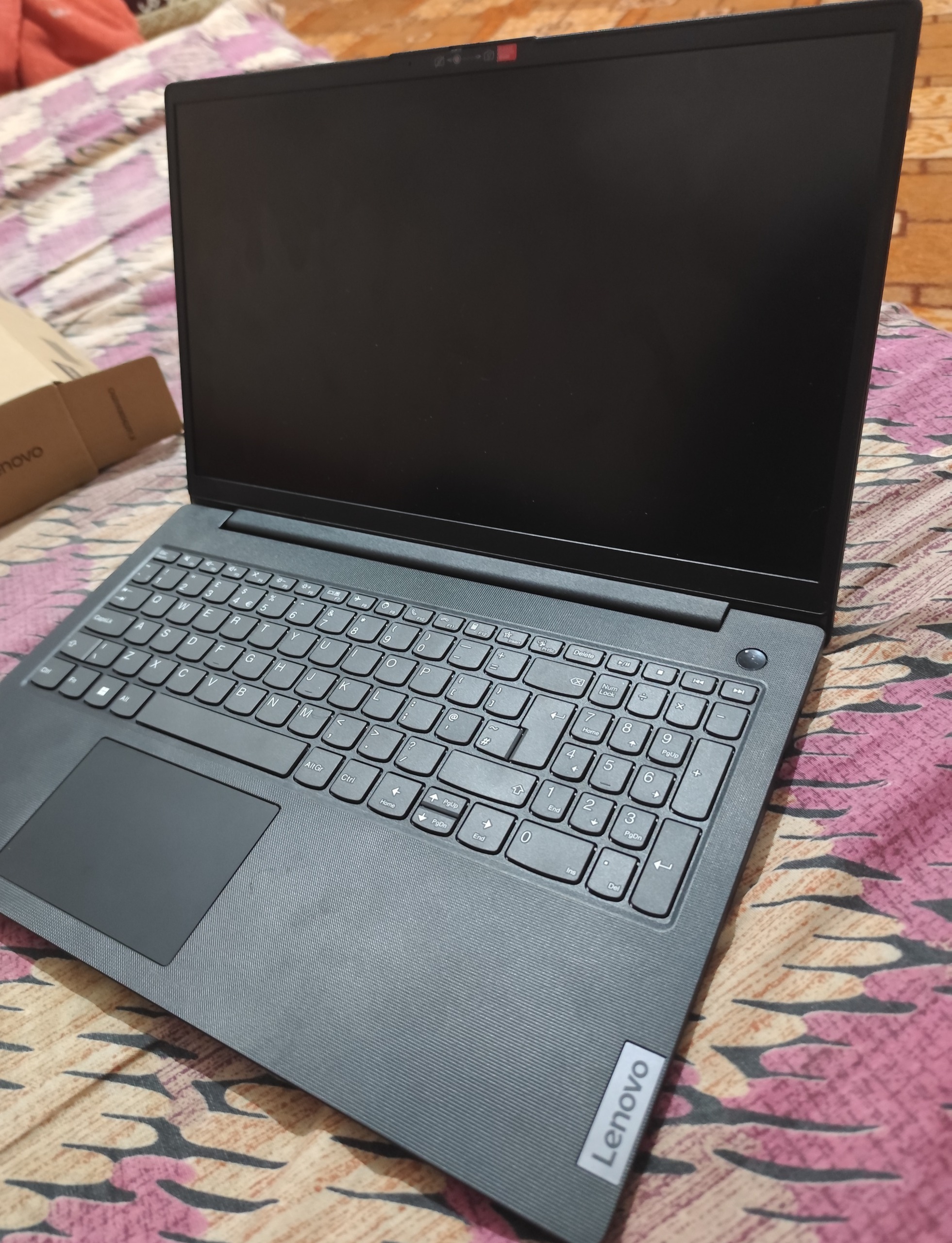 لپ تاپ لنوو V15 G2 IJL (N4500)