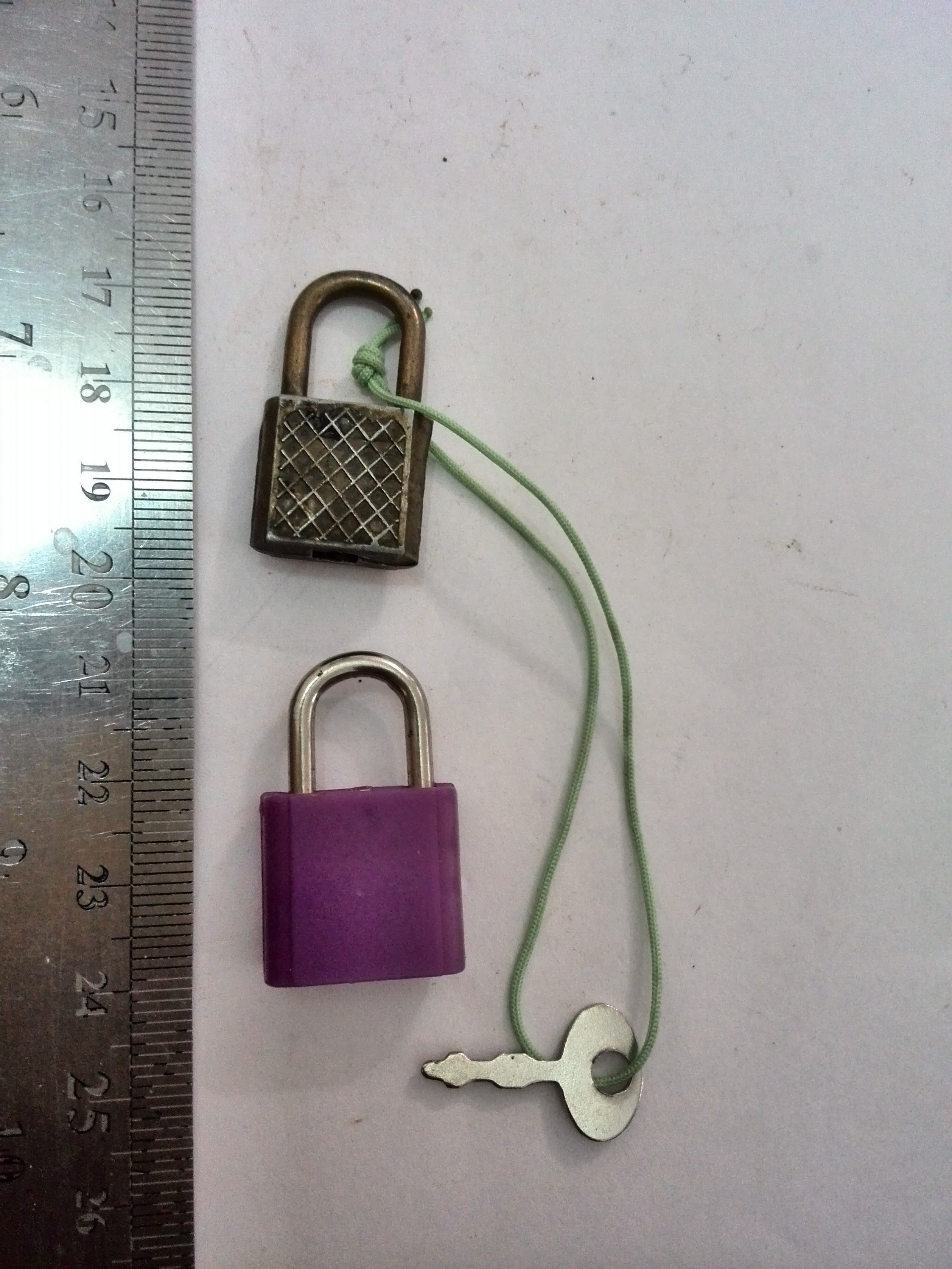 قفل کوچک تزئینی و دکوری